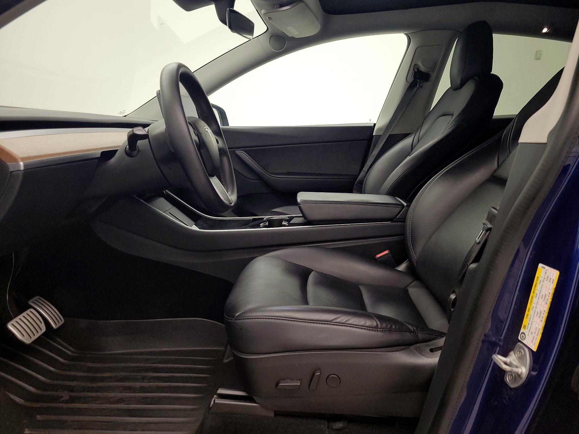 Thumbnail: 2020 Tesla Model Y - 11