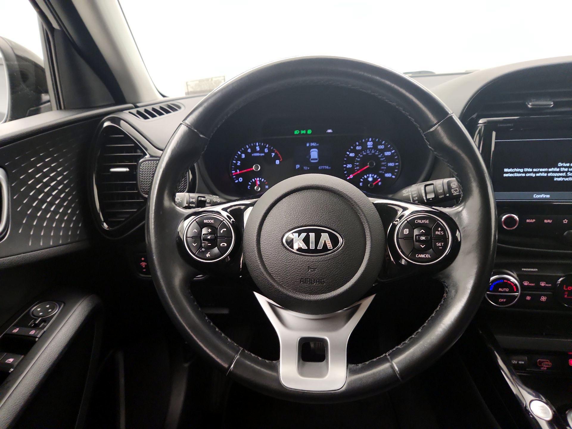 Thumbnail: 2020 Kia Soul - 10