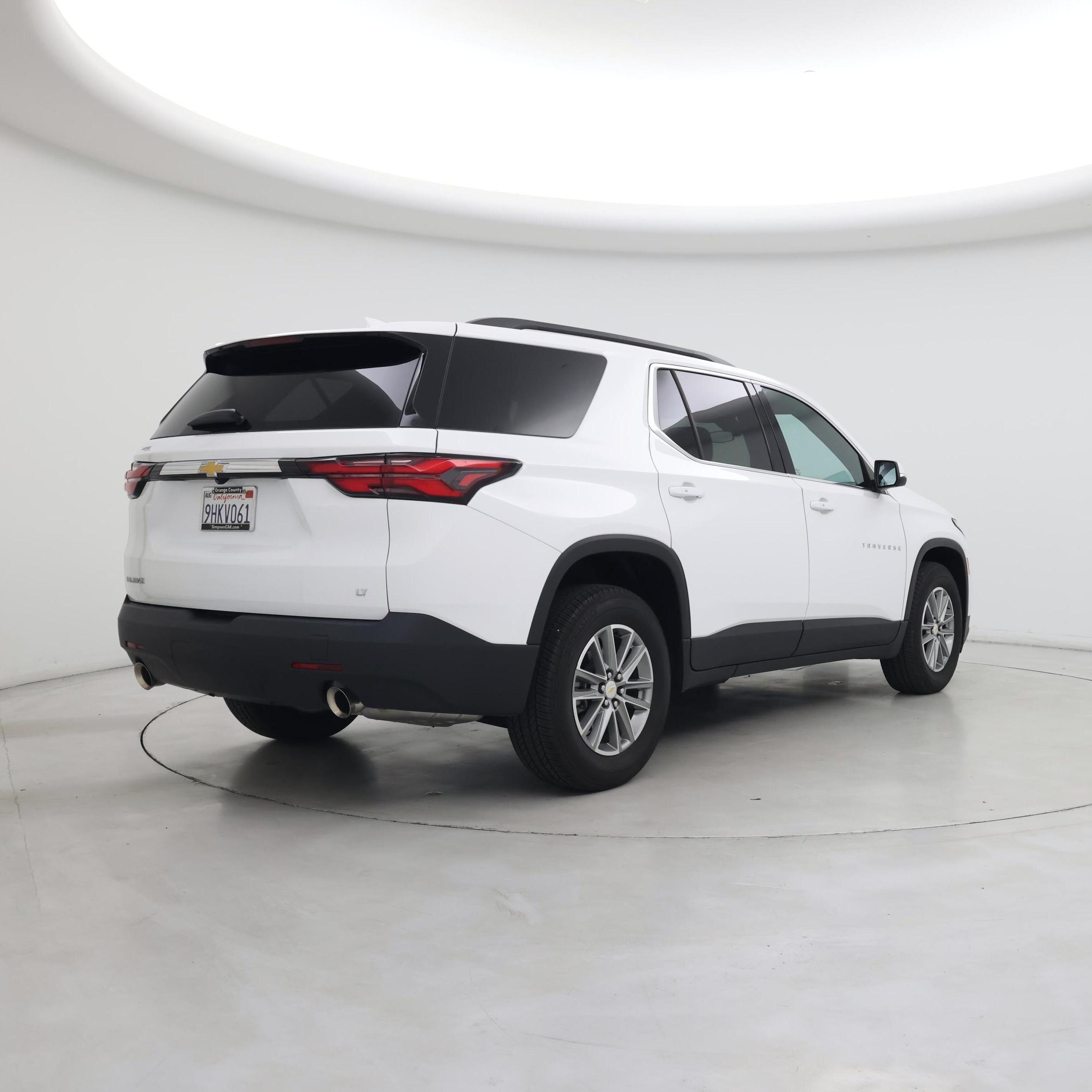 Thumbnail: 2023 Chevrolet Traverse - 8