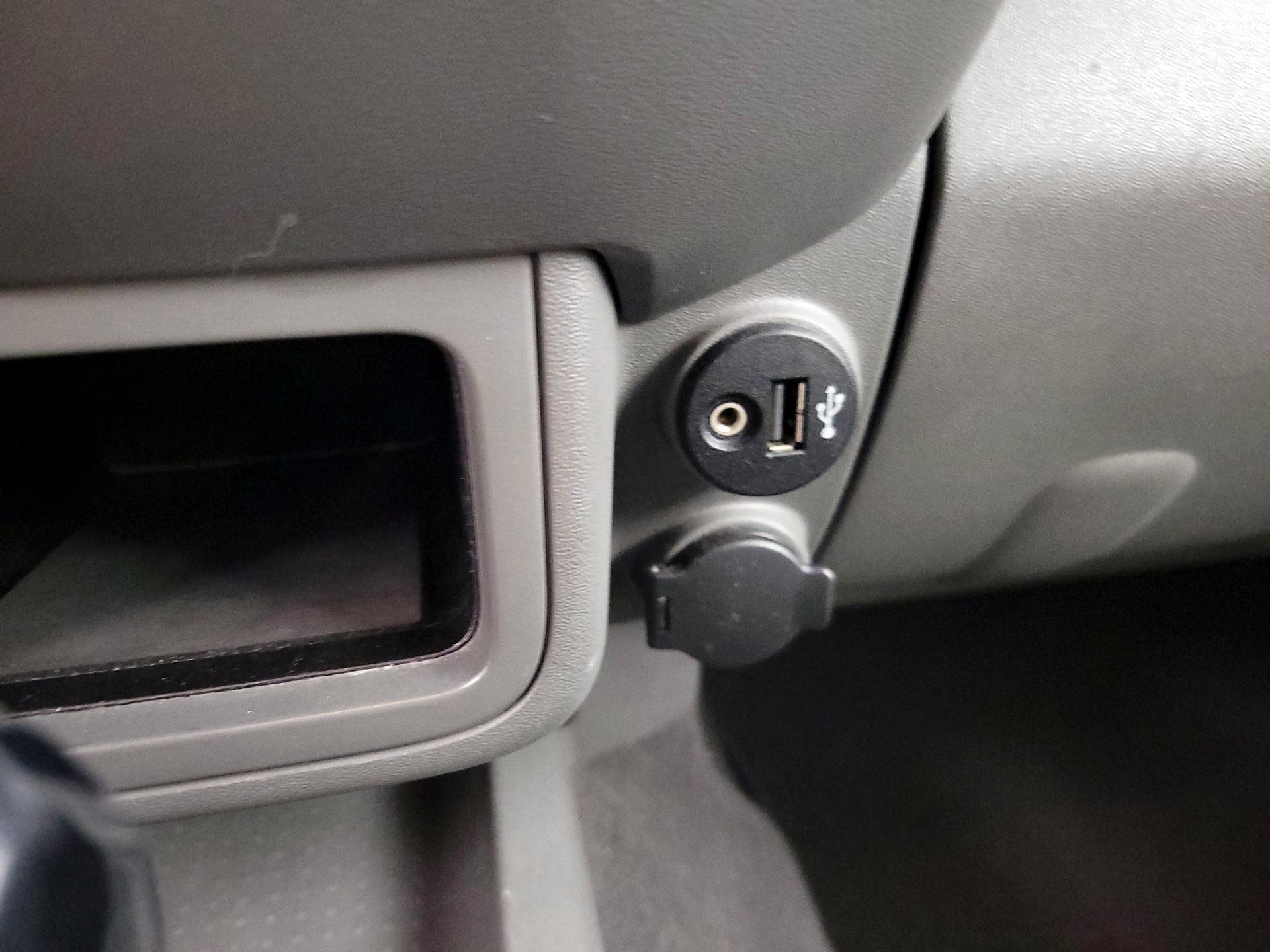 Thumbnail: 2019 Nissan Frontier - 18