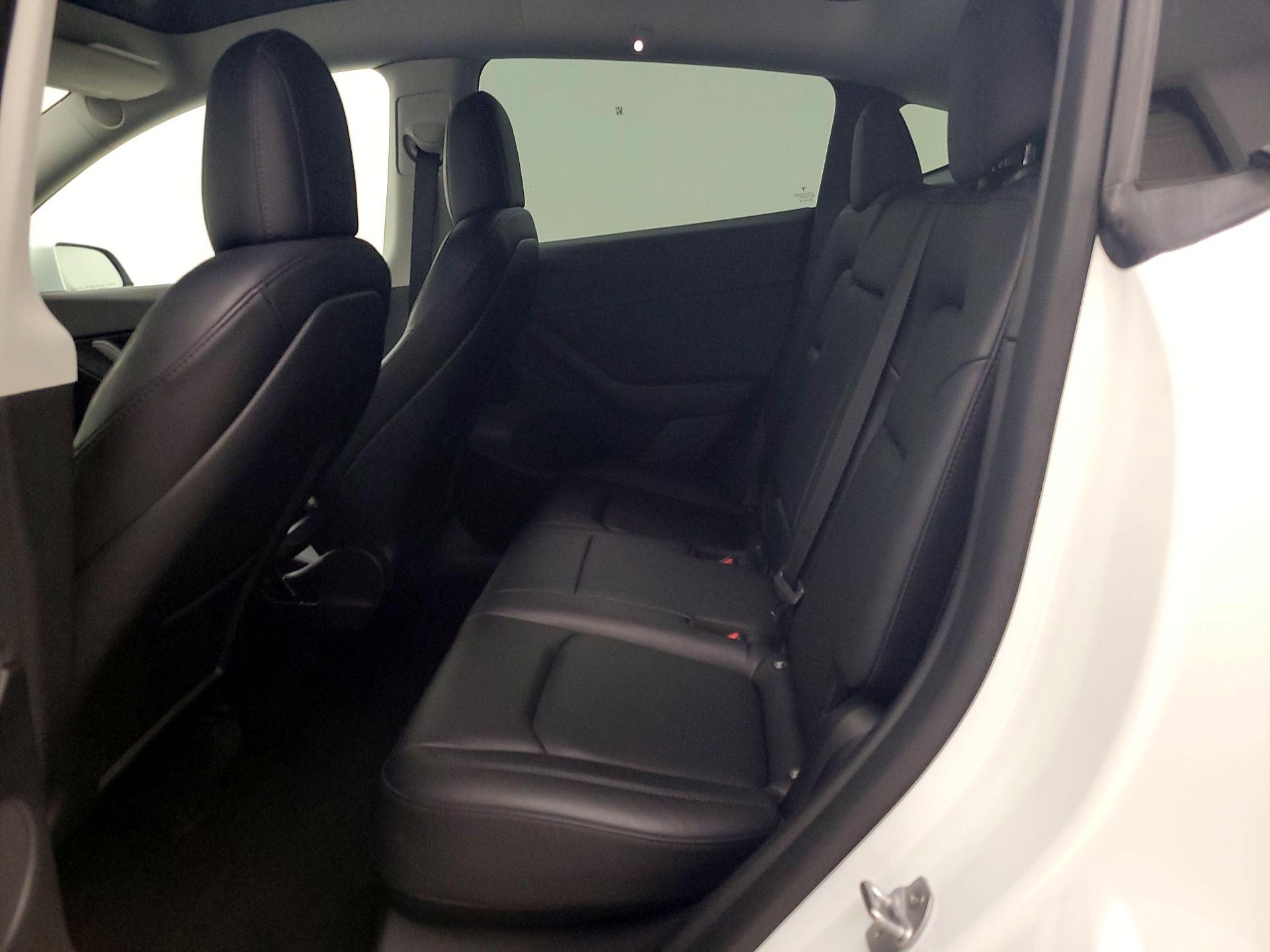 Thumbnail: 2022 Tesla Model Y - 18