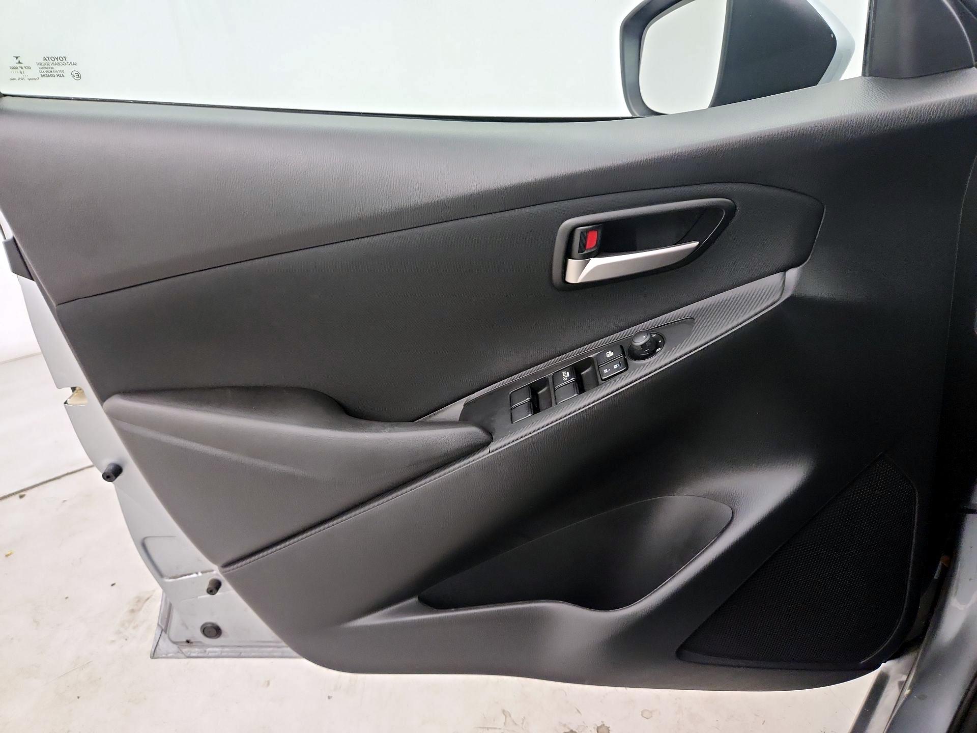 Thumbnail: 2019 Toyota Yaris - 12