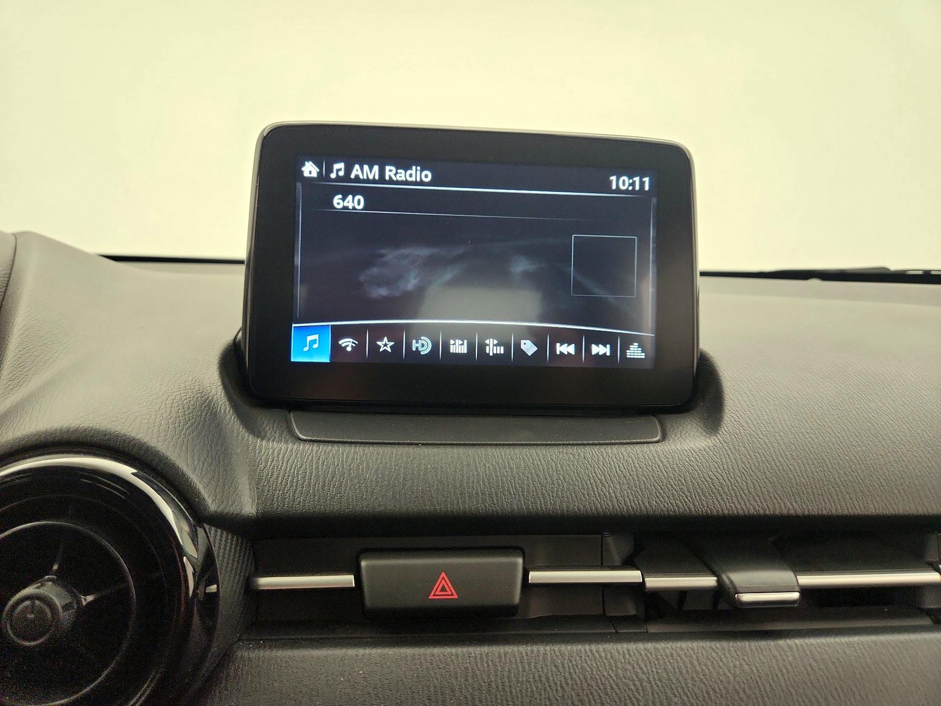 Thumbnail: 2019 Toyota Yaris - 15