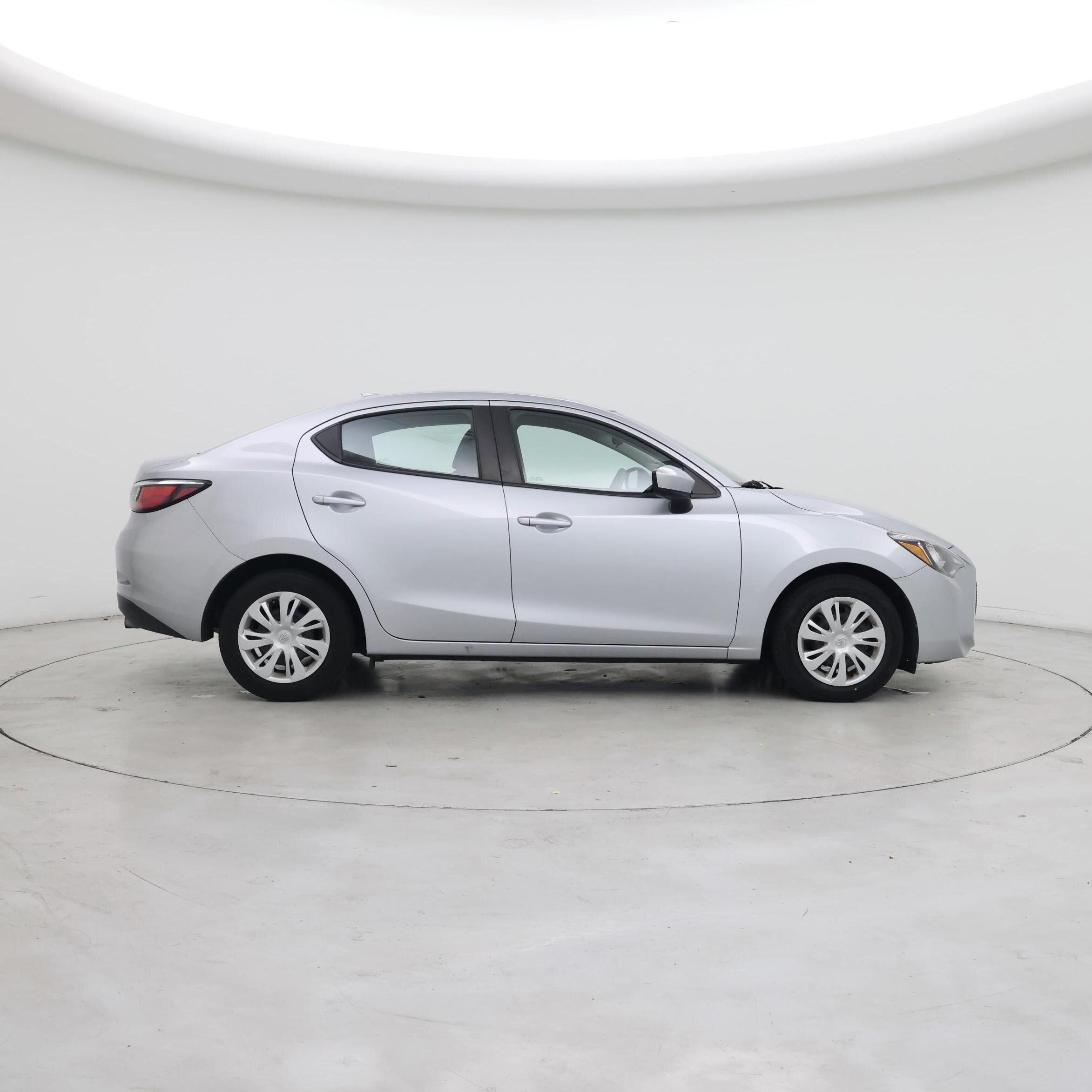 Thumbnail: 2019 Toyota Yaris - 7