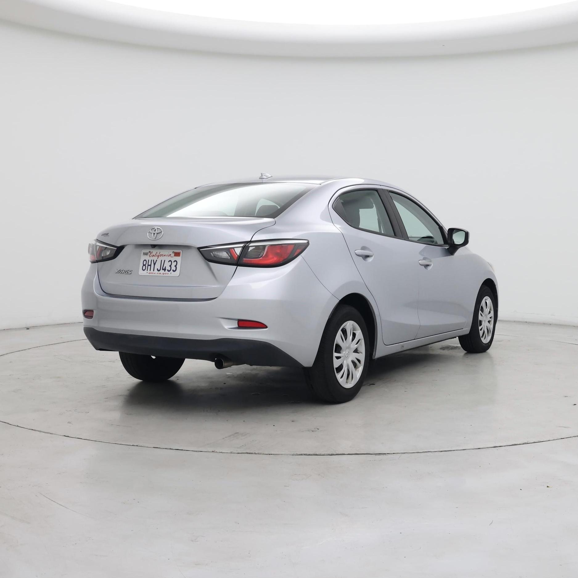 Thumbnail: 2019 Toyota Yaris - 8