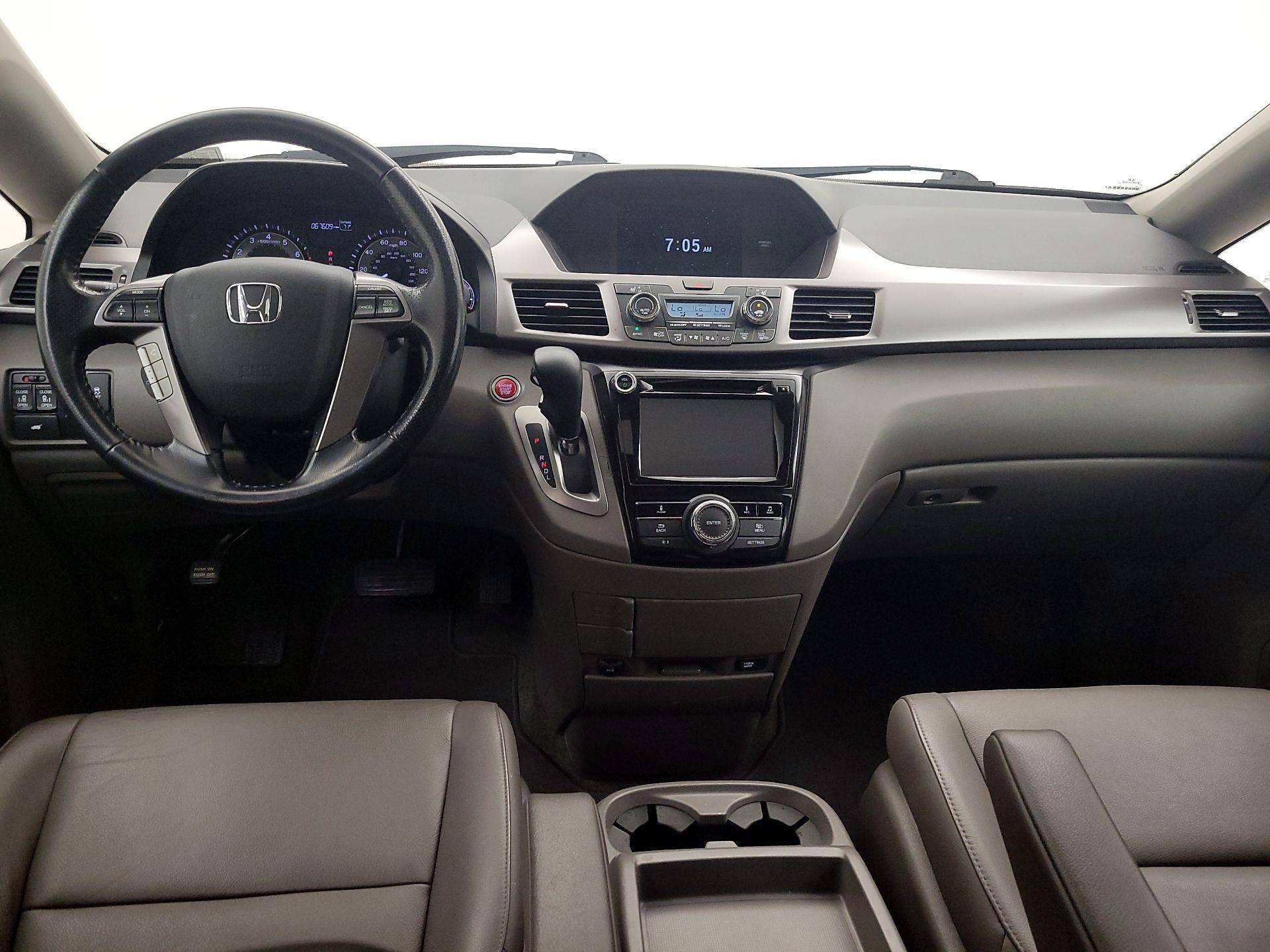 Thumbnail: 2017 Honda Odyssey - 9