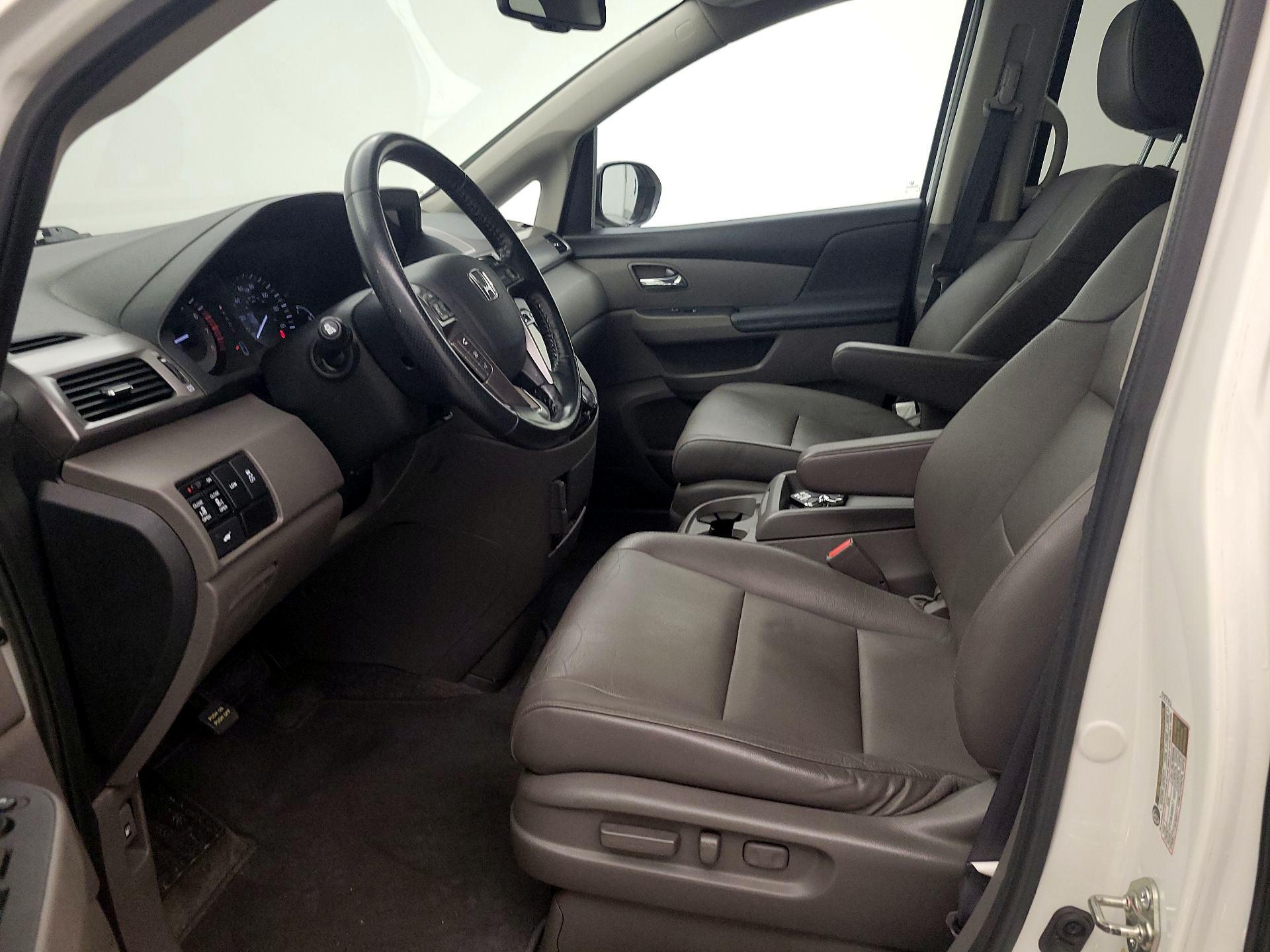 Thumbnail: 2017 Honda Odyssey - 11
