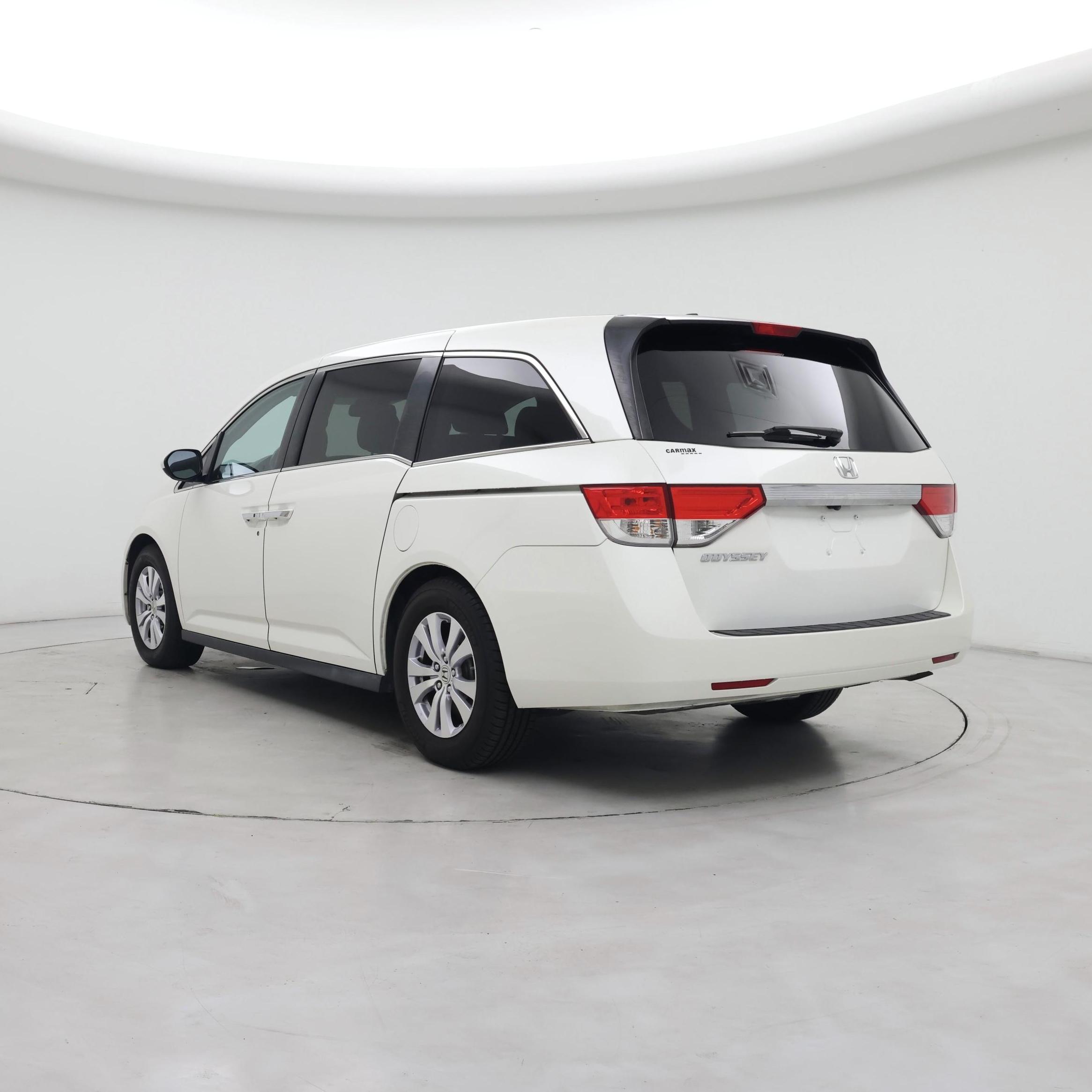 Thumbnail: 2017 Honda Odyssey - 2