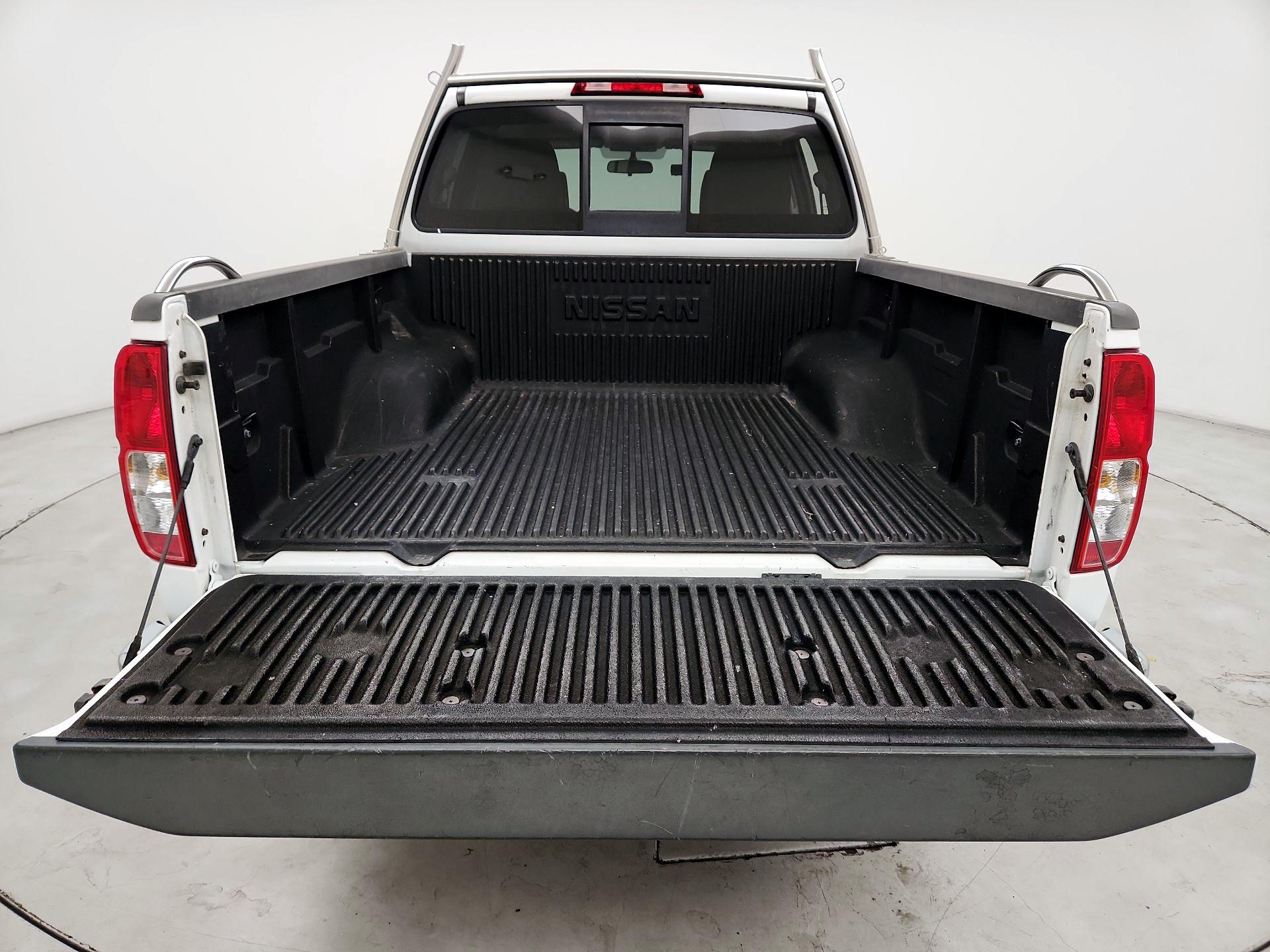 Thumbnail: 2016 Nissan Frontier - 19