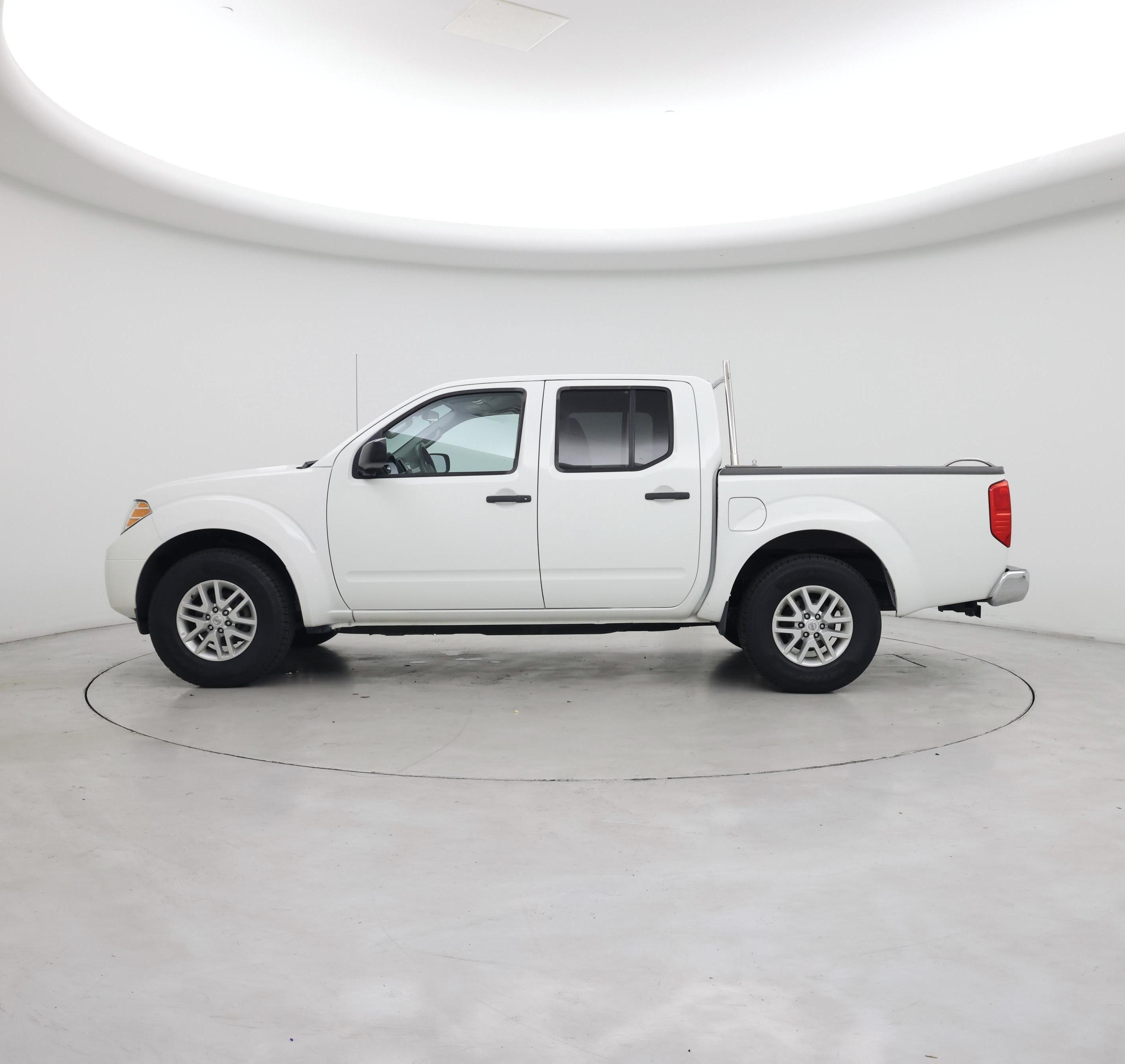 Thumbnail: 2016 Nissan Frontier - 3