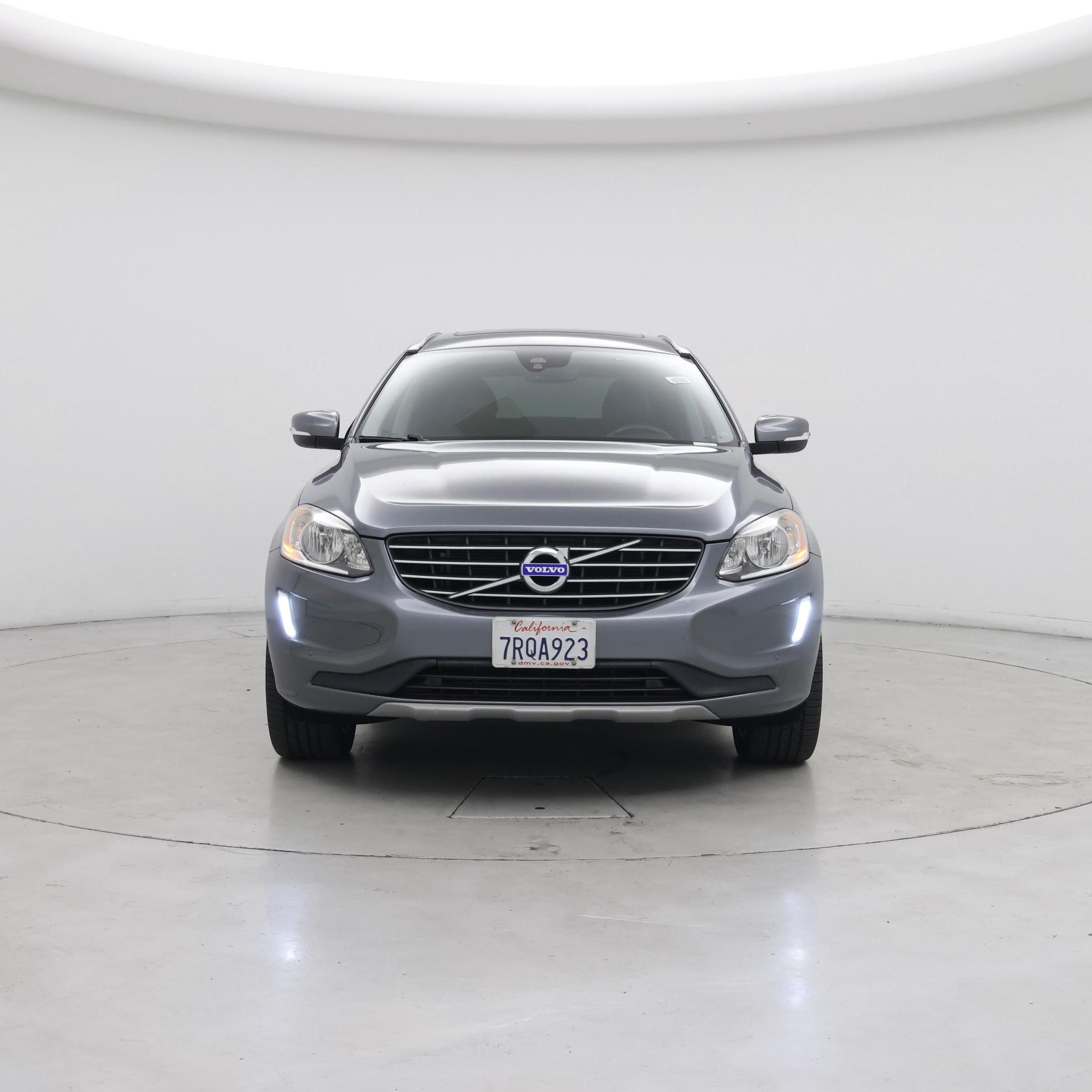Thumbnail: 2016 Volvo XC60 - 5