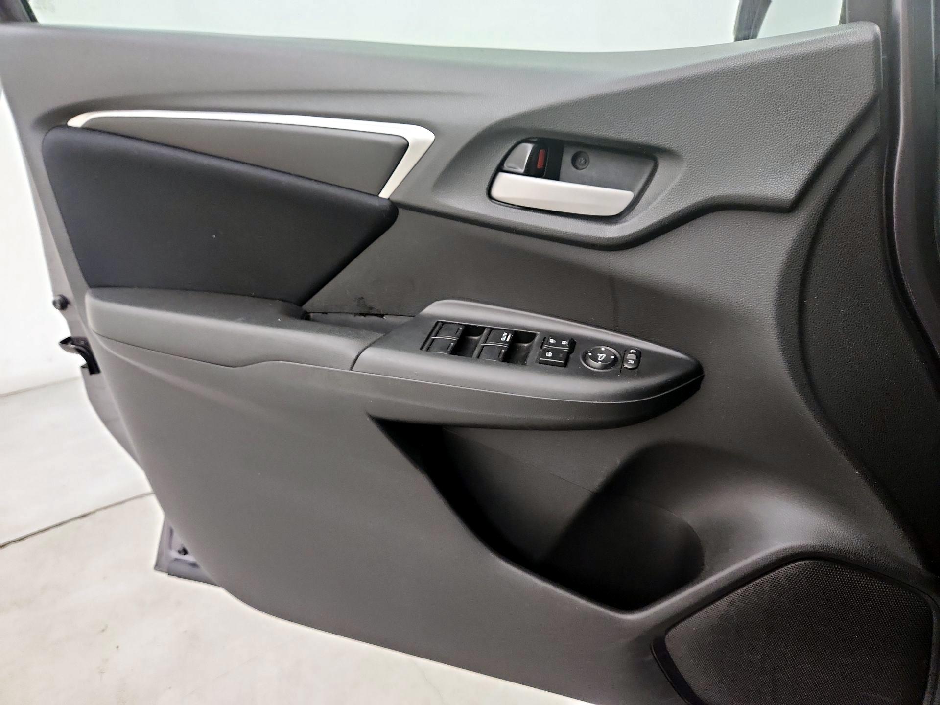 Thumbnail: 2015 Honda Fit - 12