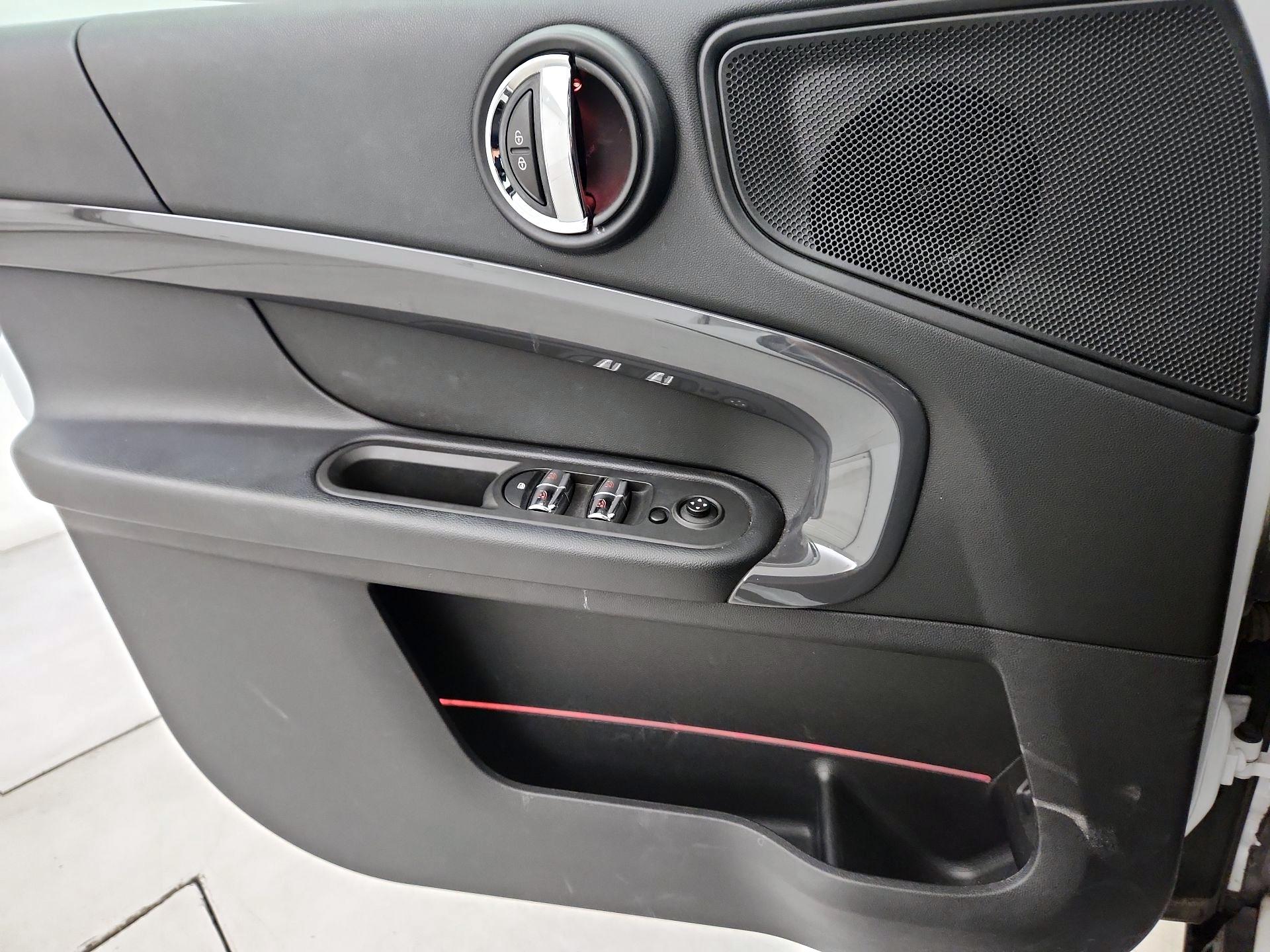 Thumbnail: 2020 MINI Cooper Countryman - 12