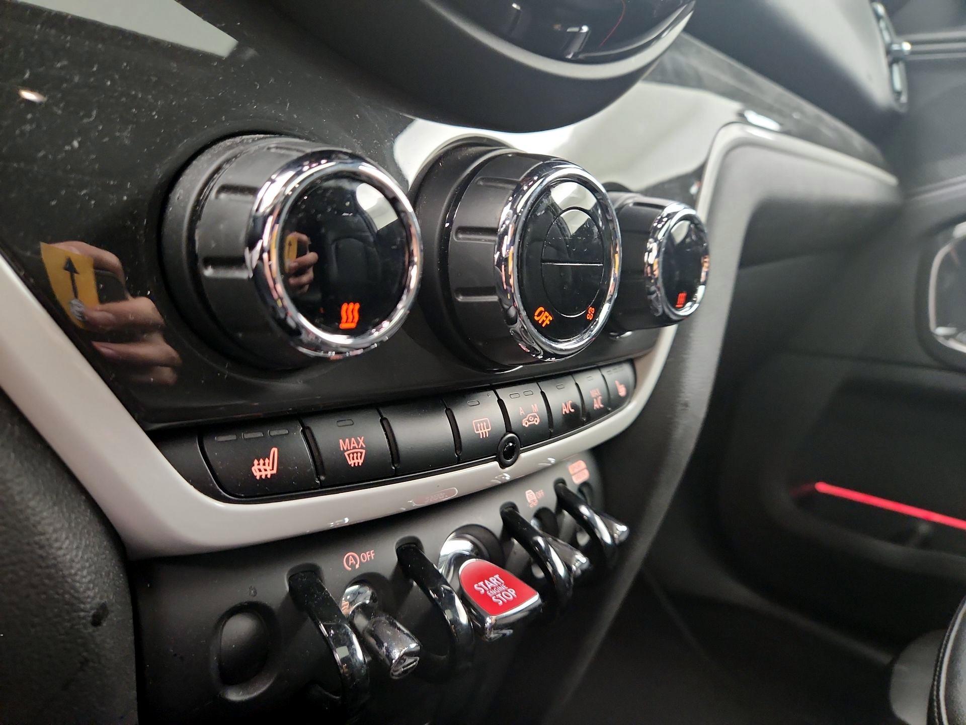 Thumbnail: 2020 MINI Cooper Countryman - 16