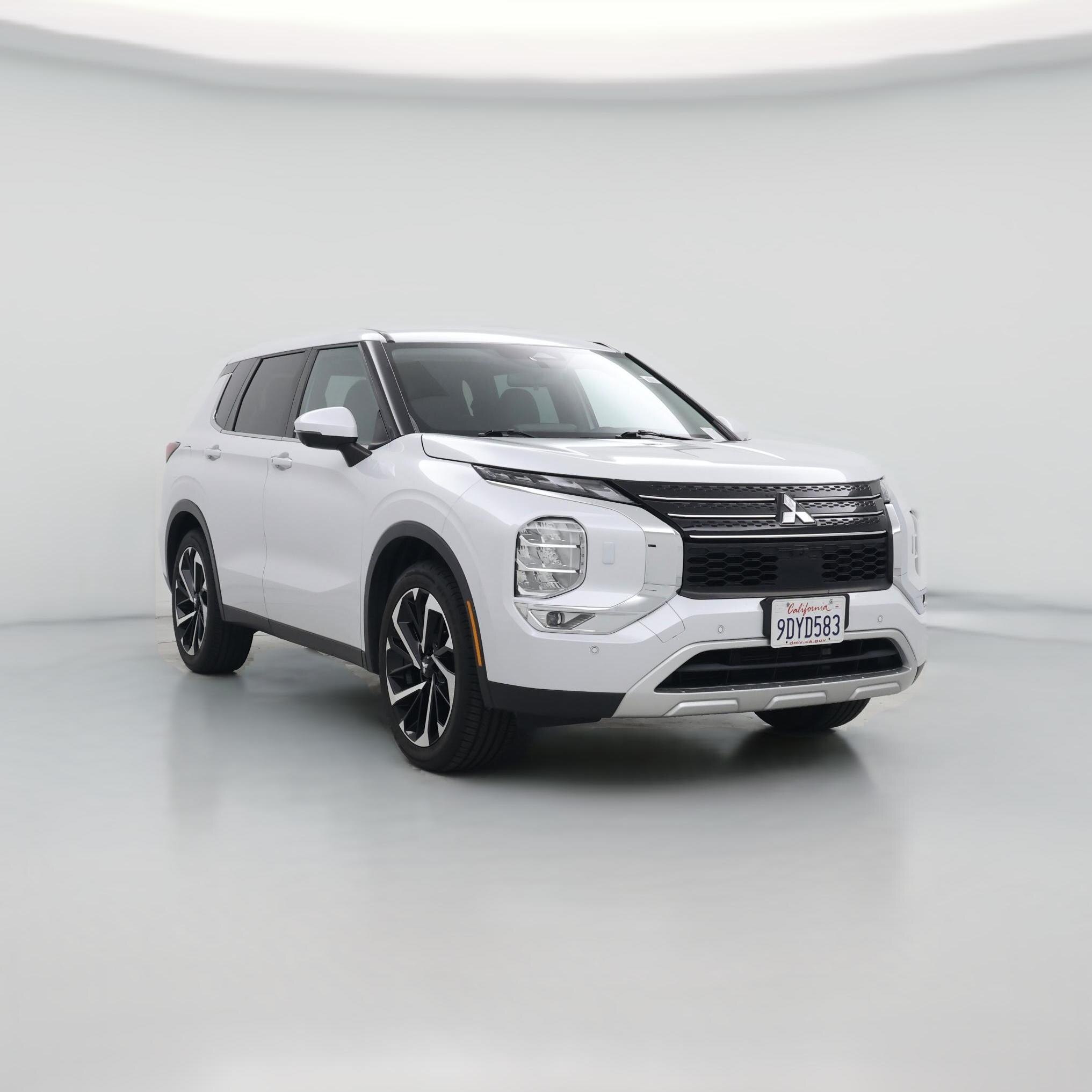 Thumbnail: 2022 Mitsubishi Outlander - 1