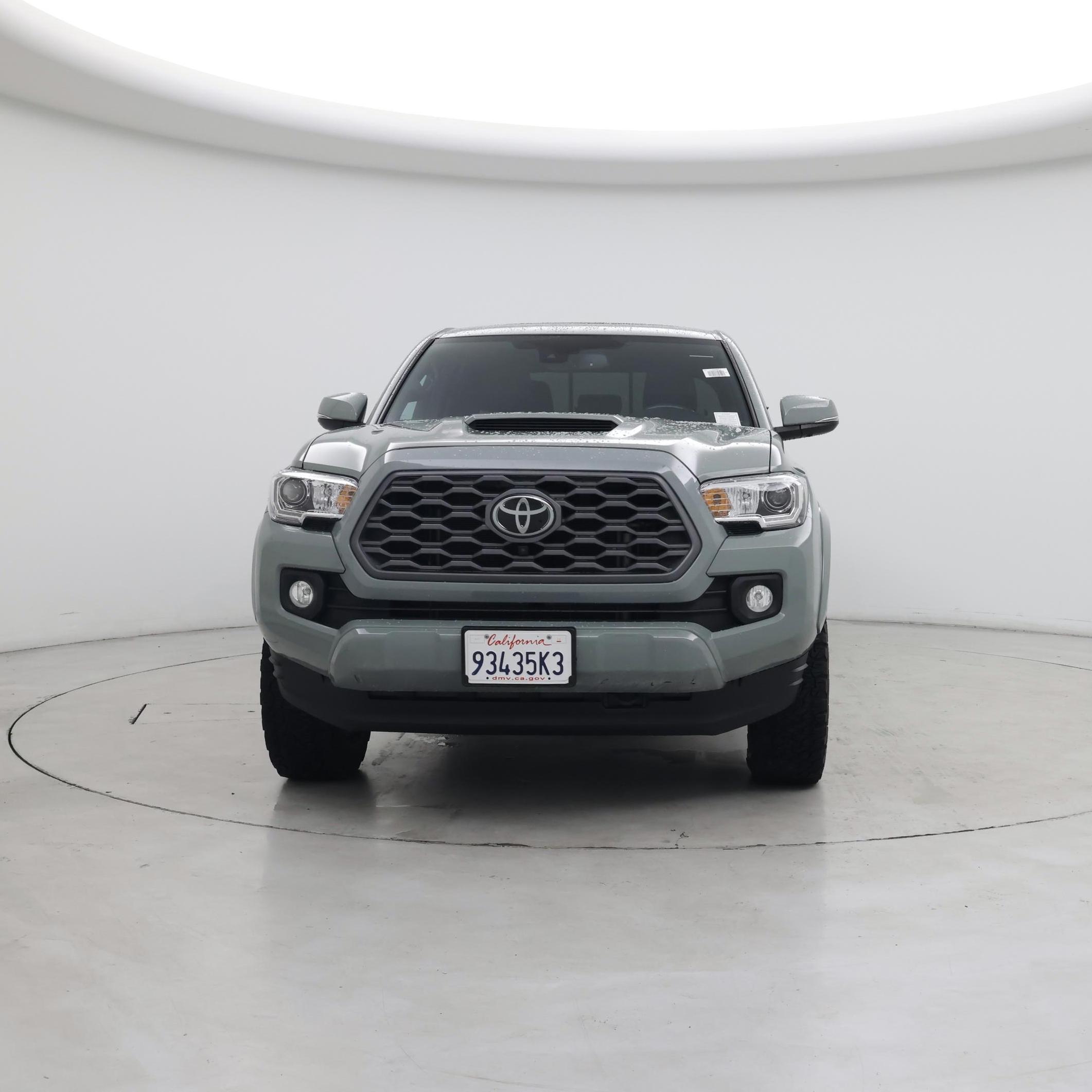 Thumbnail: 2023 Toyota Tacoma - 5
