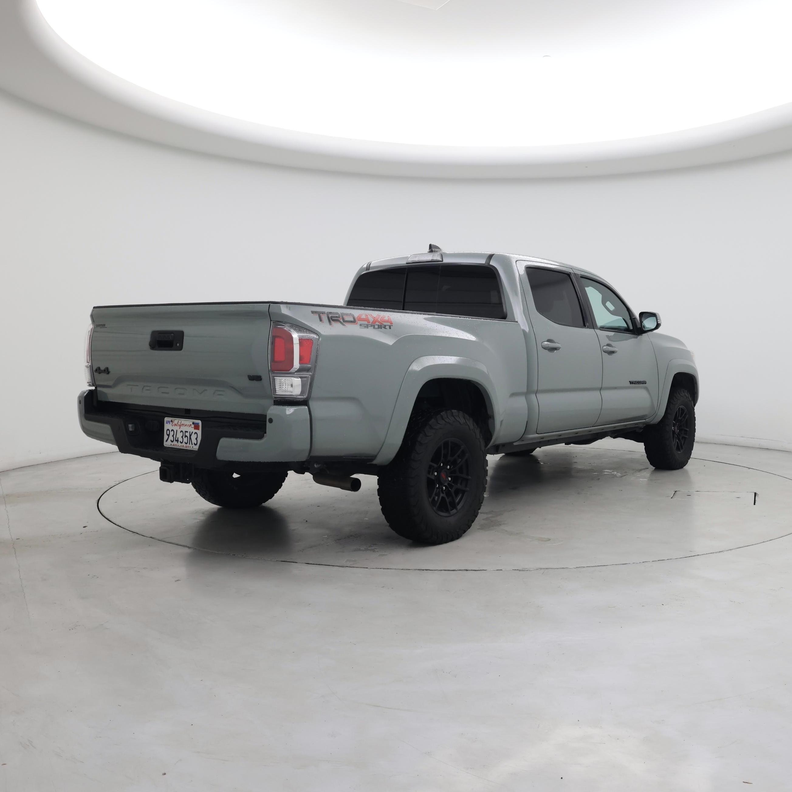 Thumbnail: 2023 Toyota Tacoma - 8