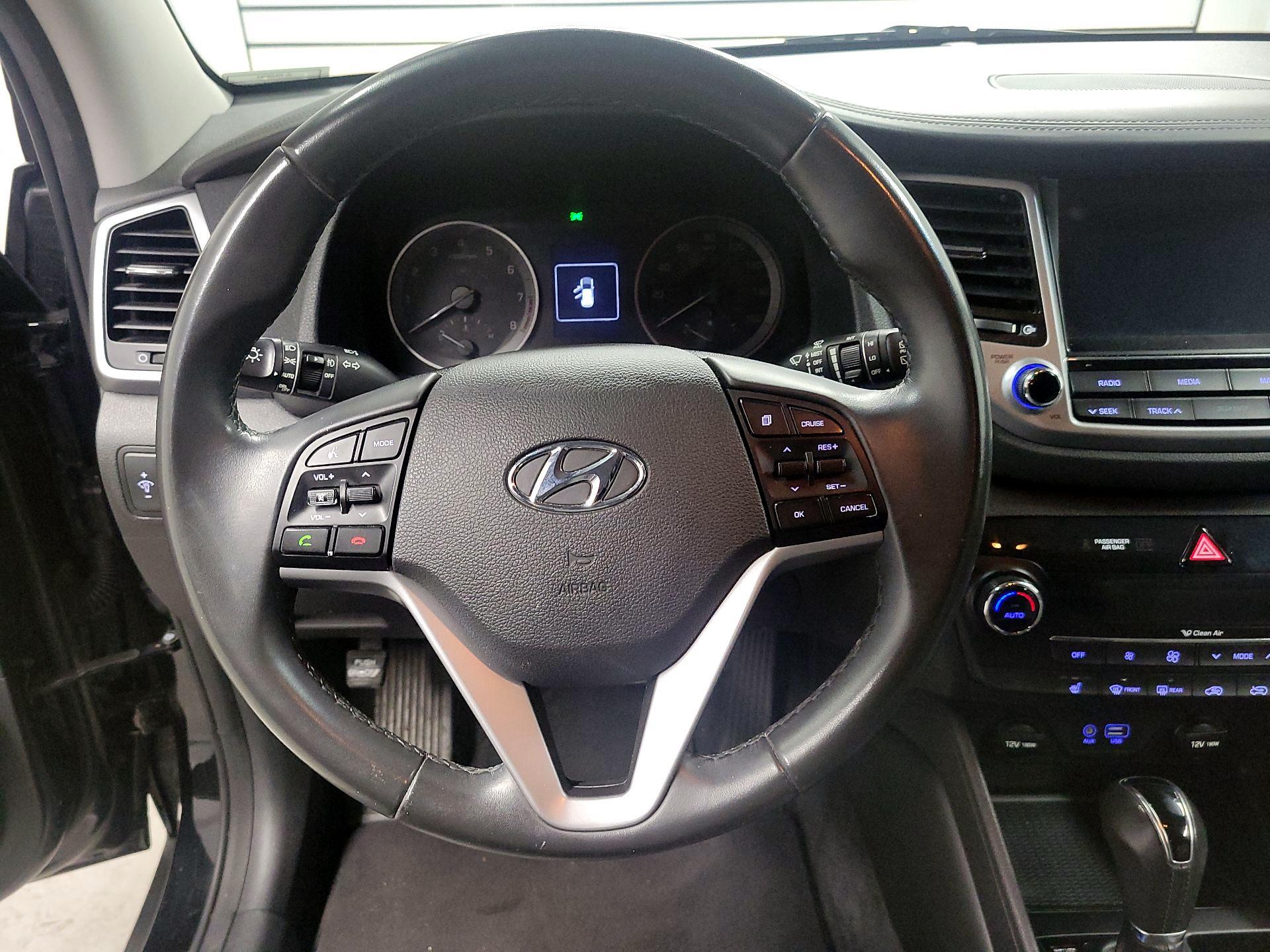 Thumbnail: 2018 Hyundai Tucson - 10