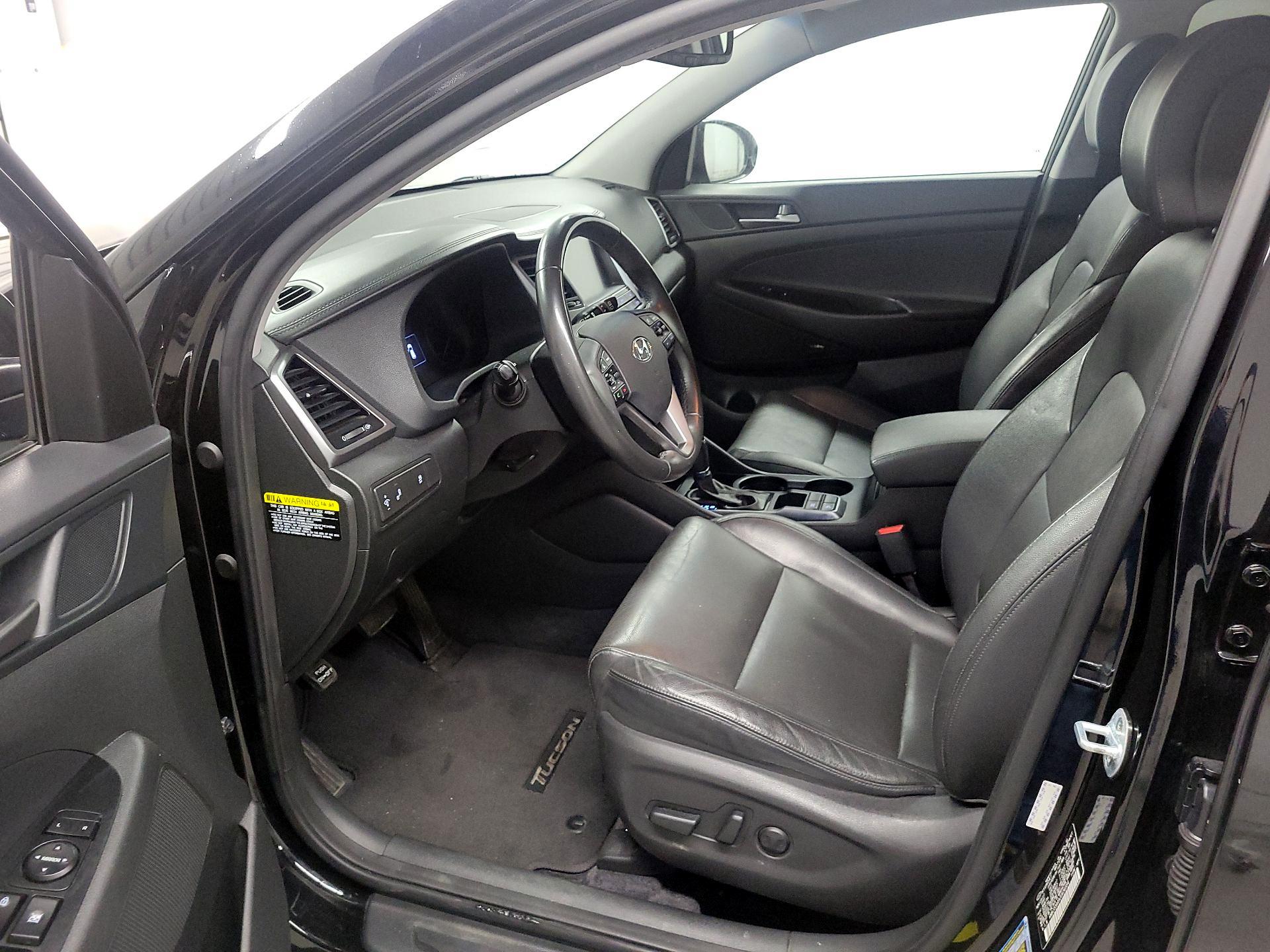 Thumbnail: 2018 Hyundai Tucson - 11