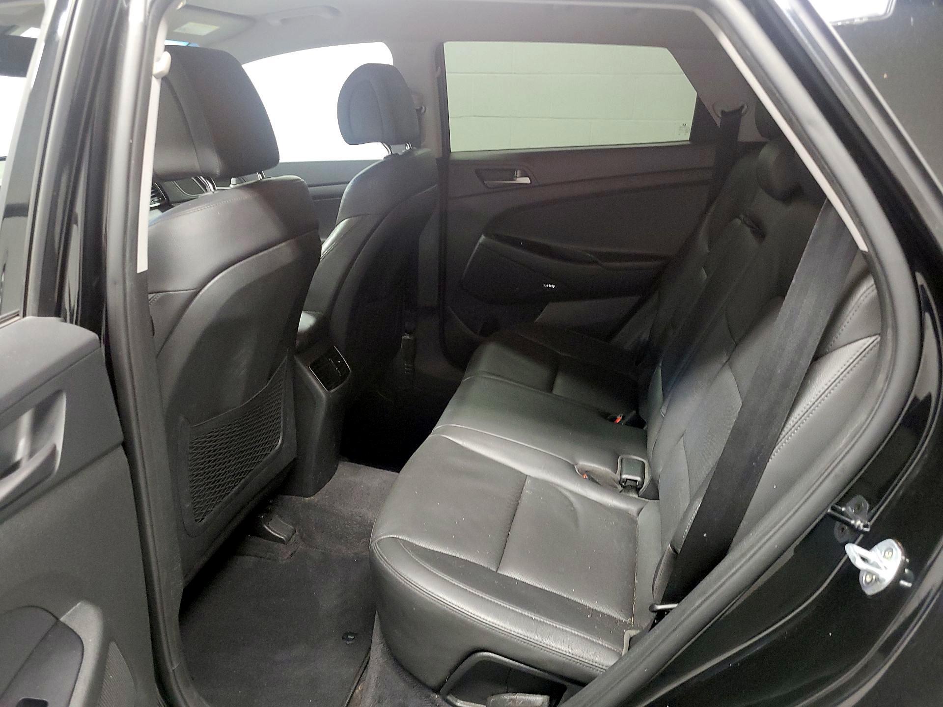 Thumbnail: 2018 Hyundai Tucson - 20