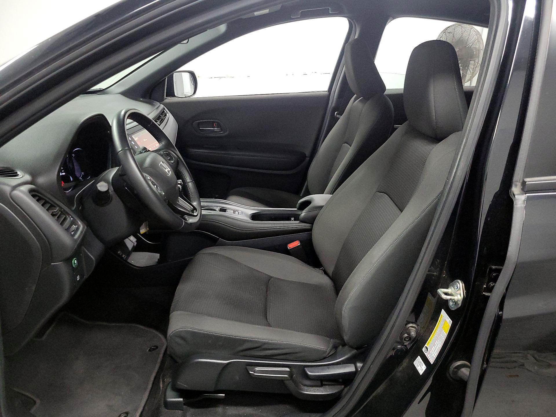 Thumbnail: 2019 Honda HR-V - 11