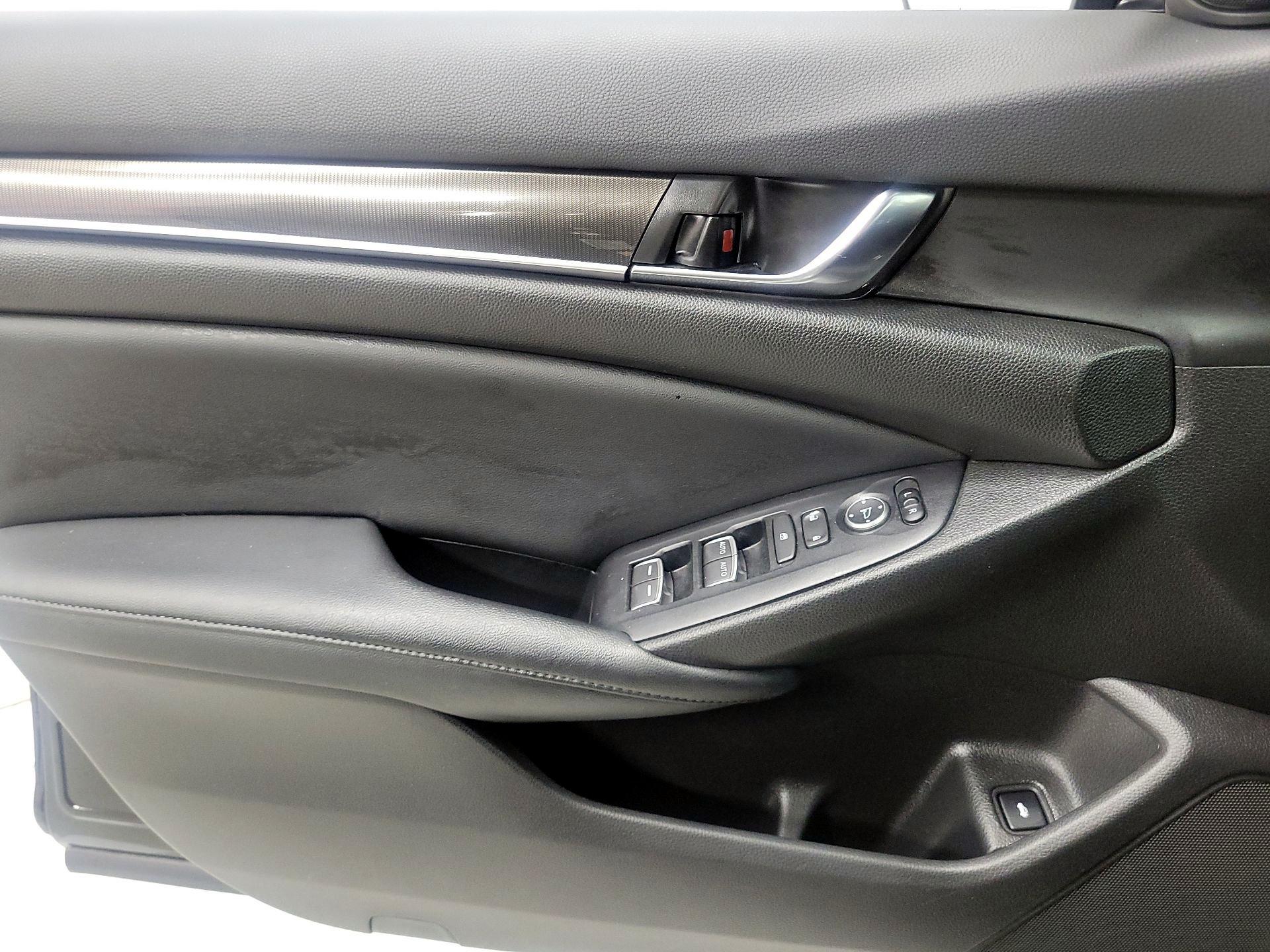 Thumbnail: 2022 Honda Accord - 12