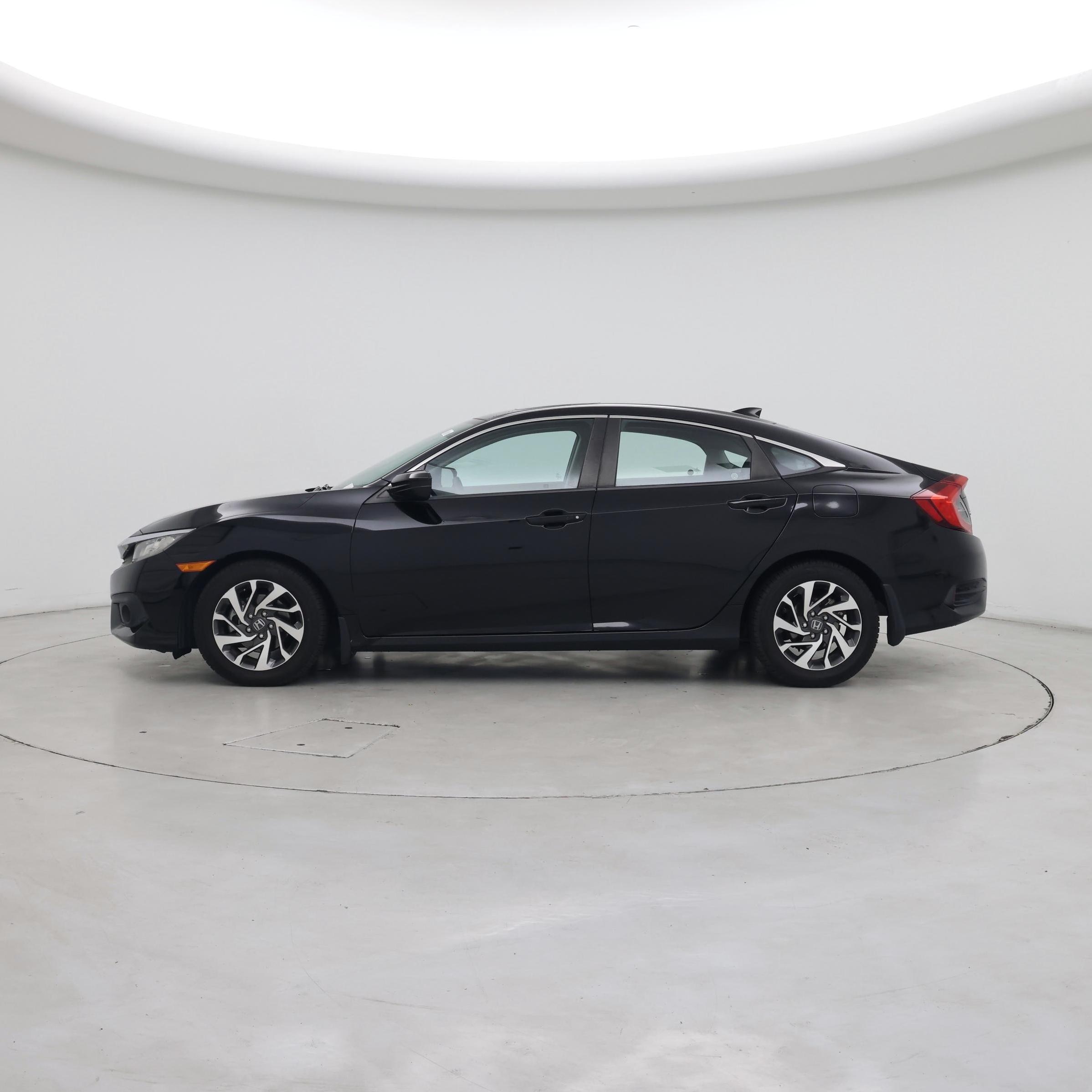 Thumbnail: 2017 Honda Civic - 3