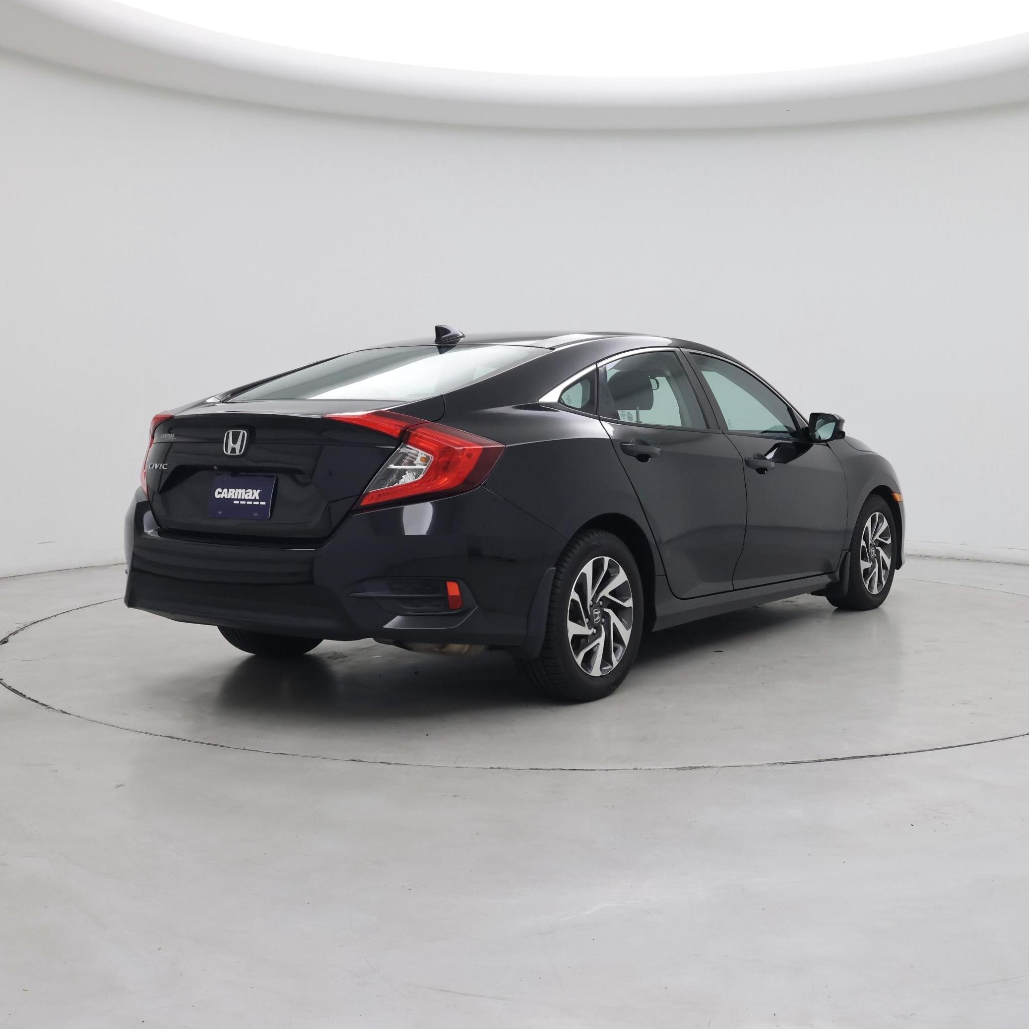 Thumbnail: 2017 Honda Civic - 8