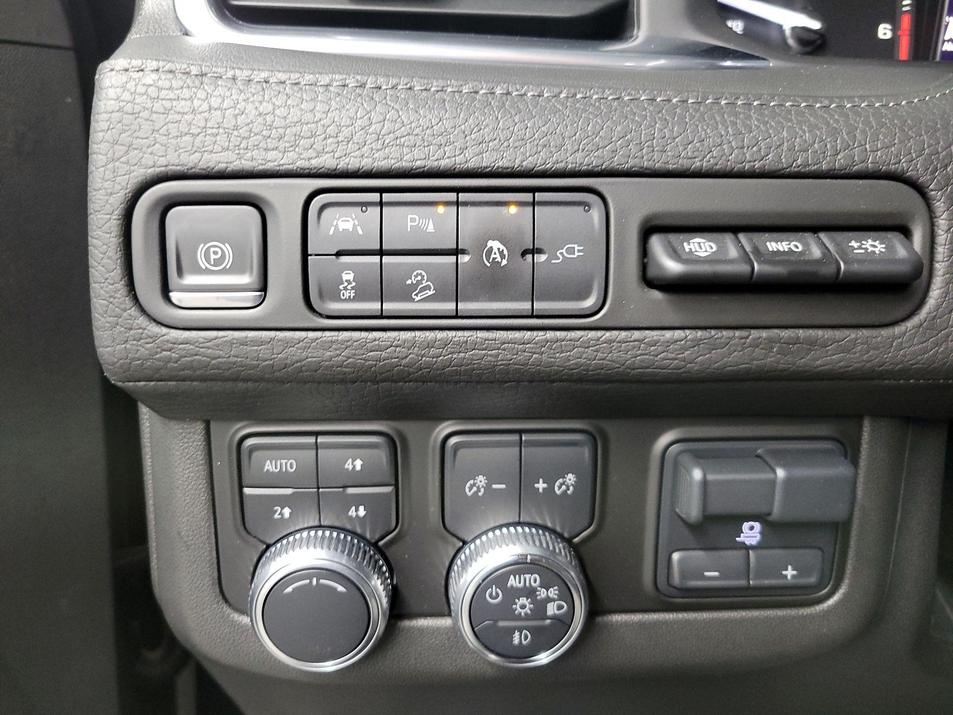 Thumbnail: 2021 GMC Yukon - 13