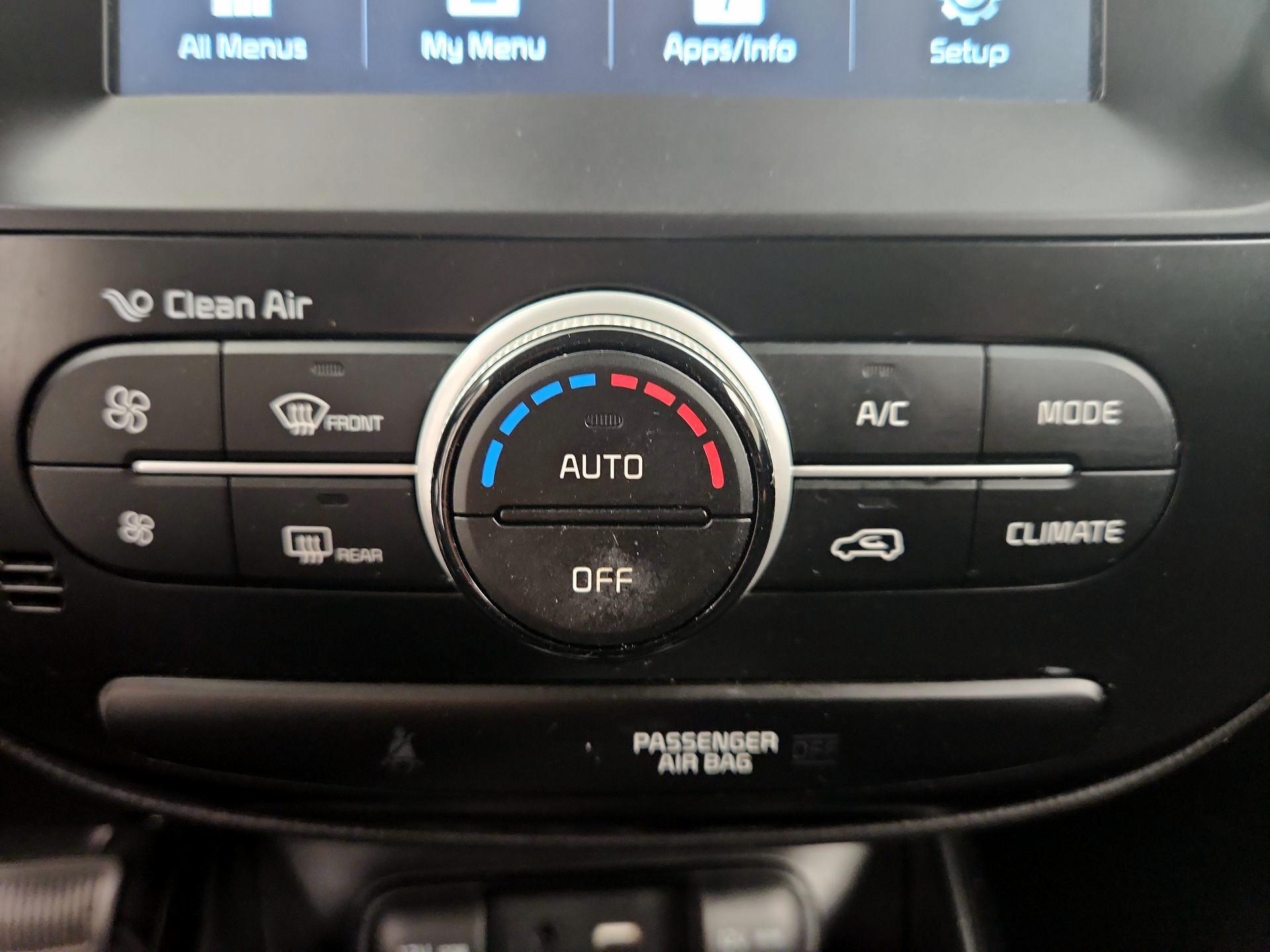 Thumbnail: 2019 Kia Soul - 16