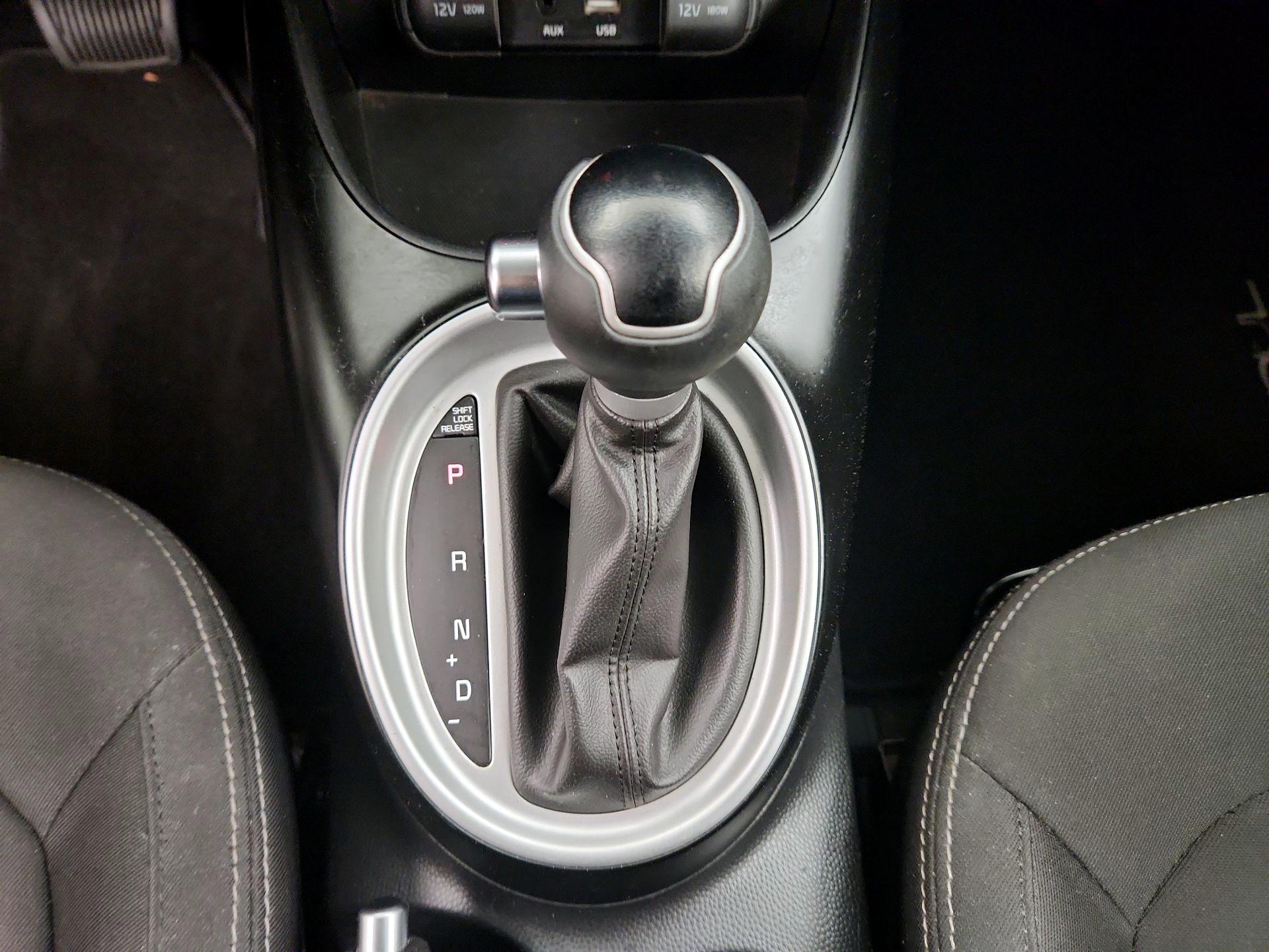 Thumbnail: 2019 Kia Soul - 17