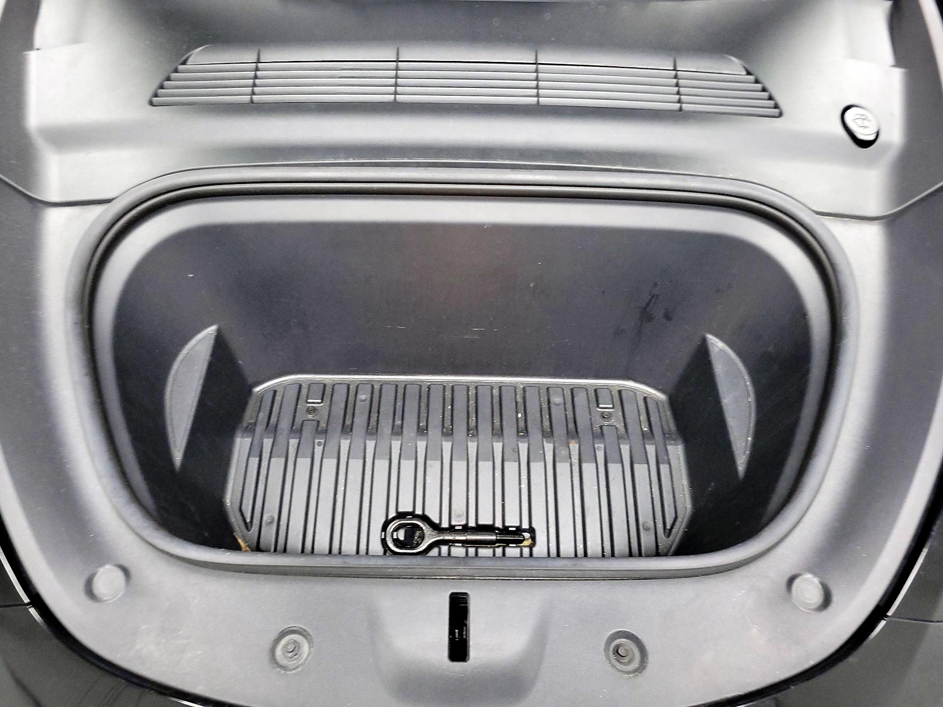 Thumbnail: 2022 Tesla Model Y - 19