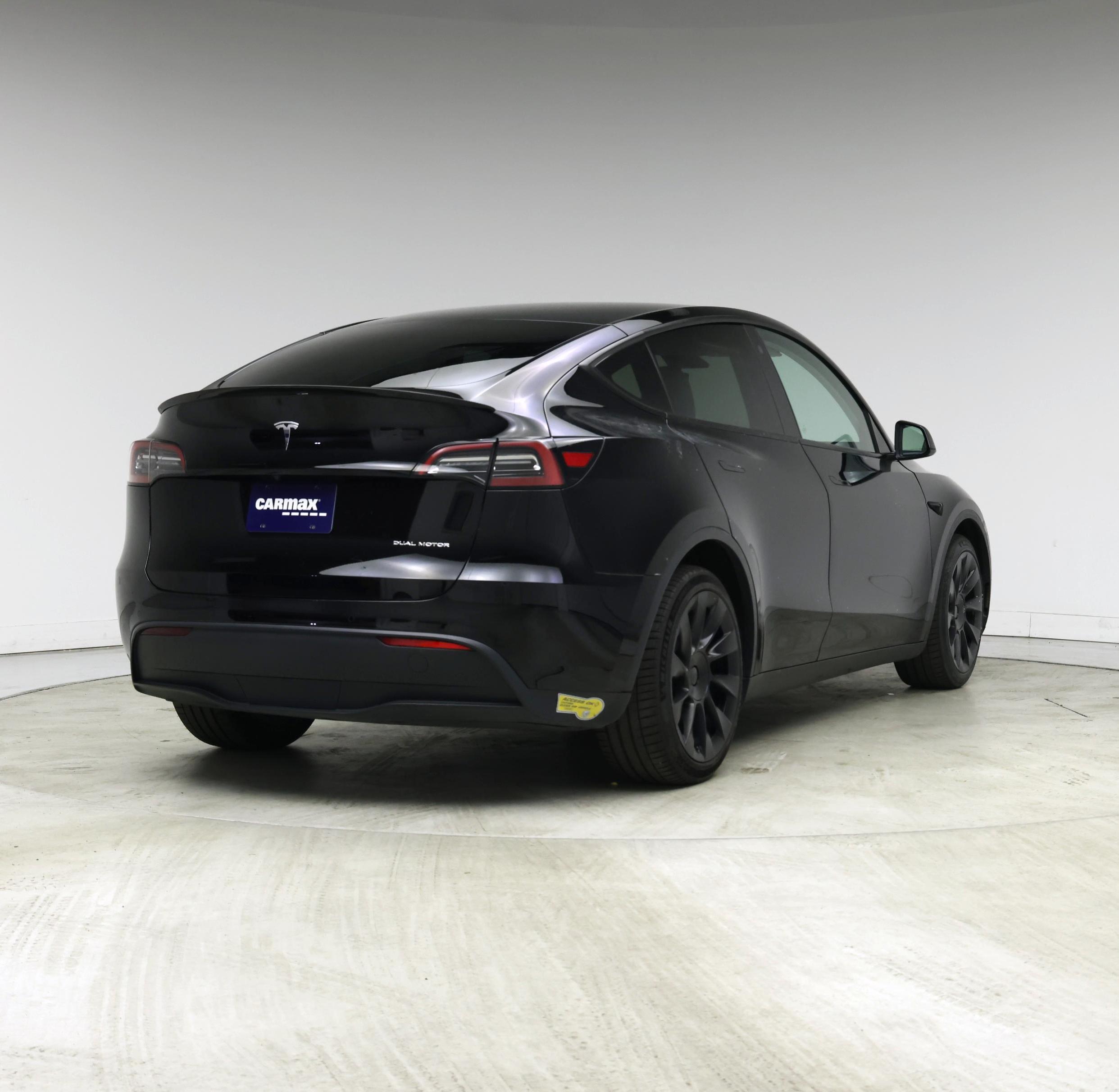 Thumbnail: 2022 Tesla Model Y - 8