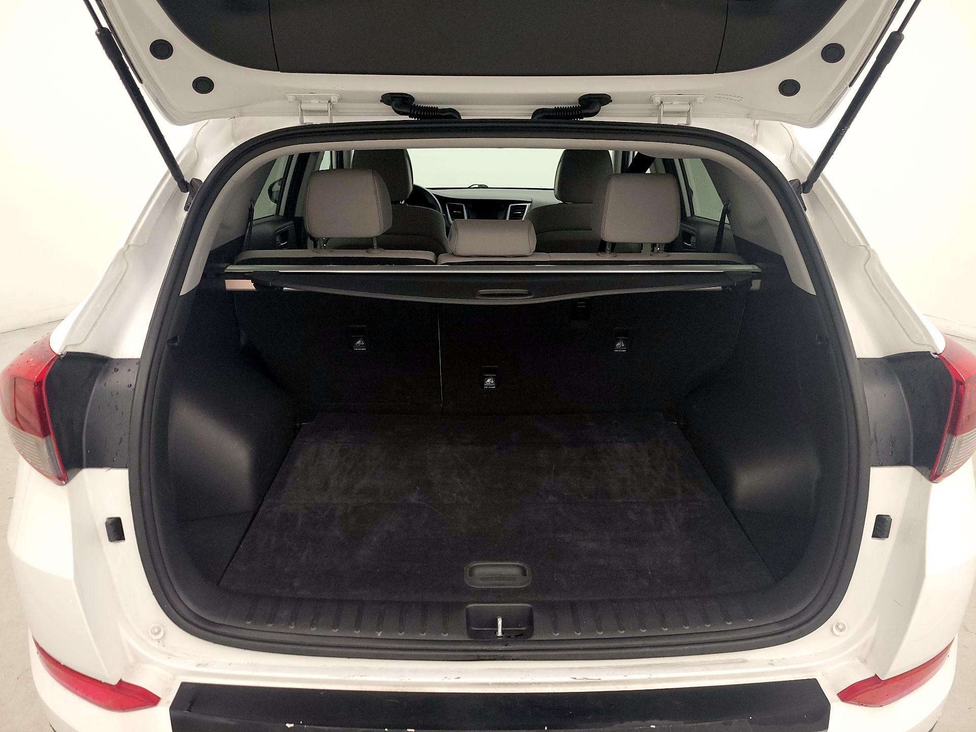 Thumbnail: 2017 Hyundai Tucson - 20