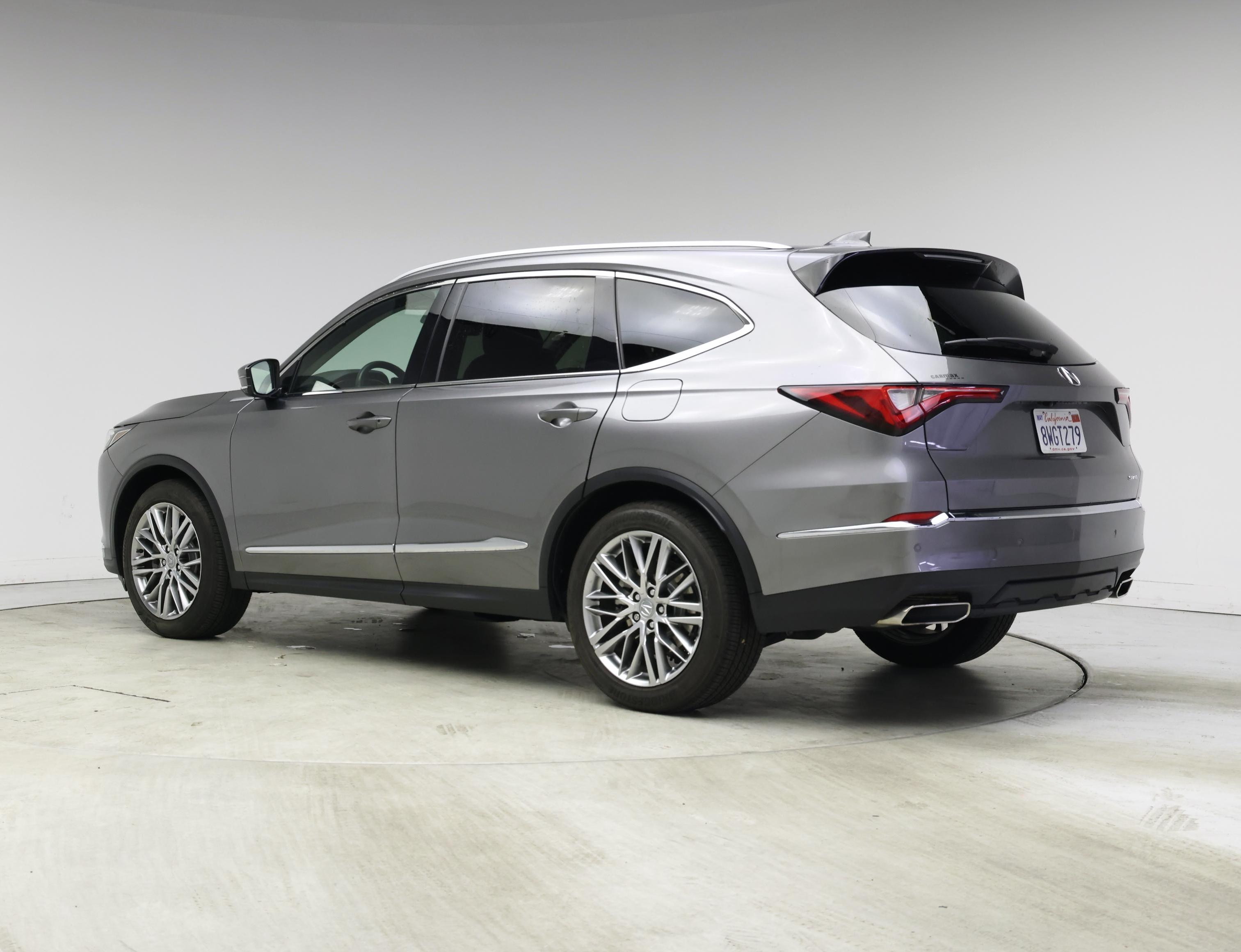 Thumbnail: 2022 Acura MDX - 2