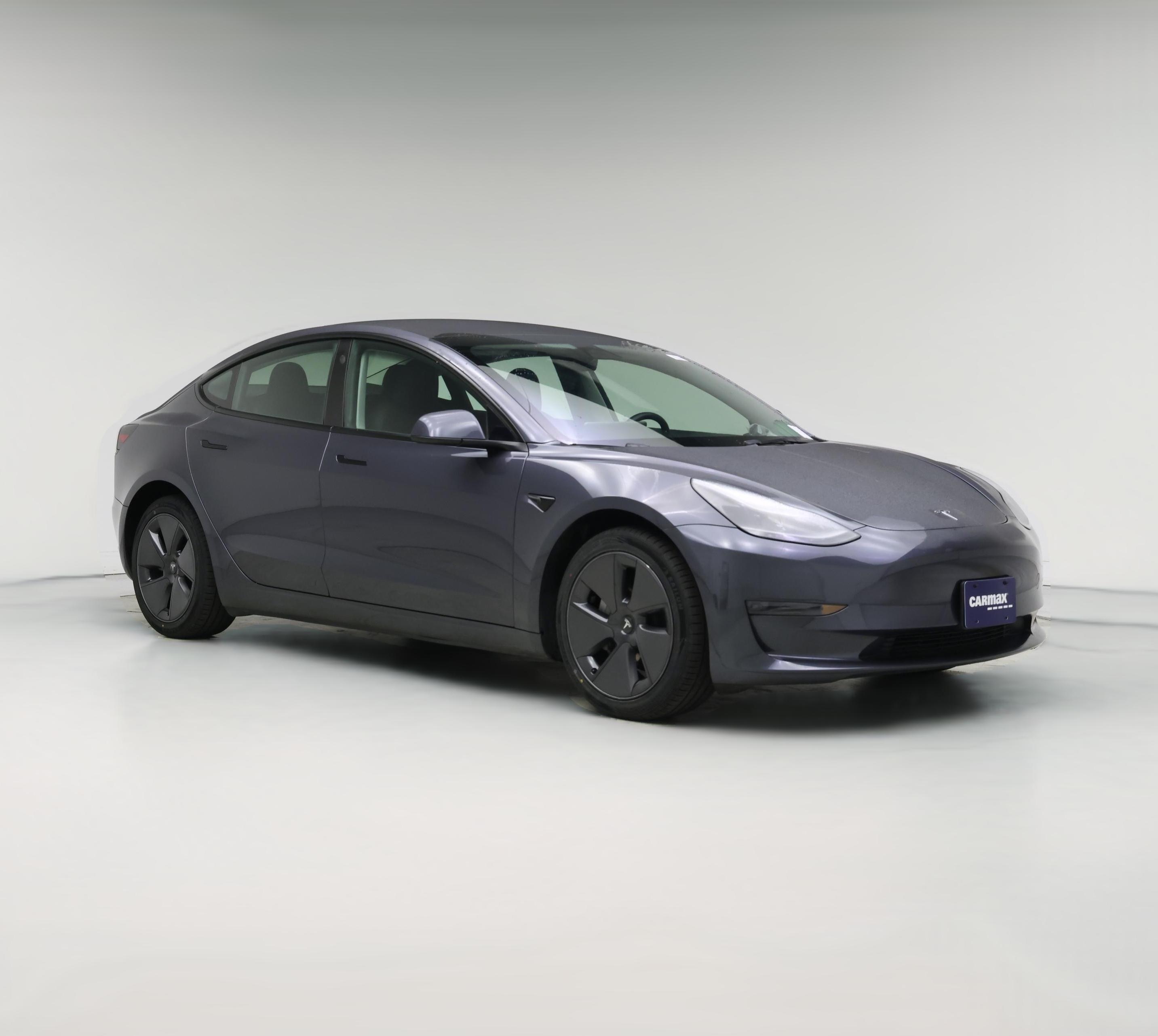 Thumbnail: 2023 Tesla Model 3 - 1