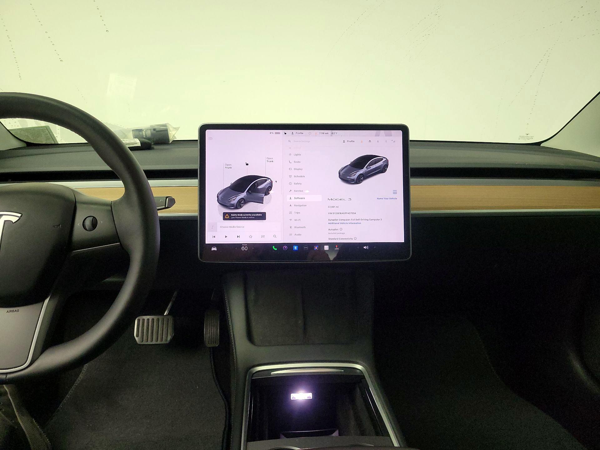 Thumbnail: 2023 Tesla Model 3 - 9