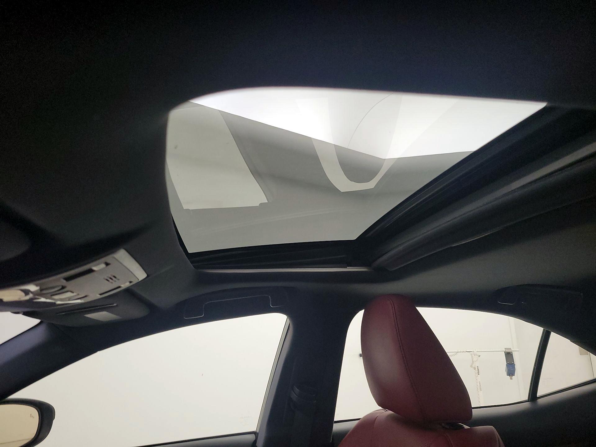 Thumbnail: 2017 Lexus IS - 19