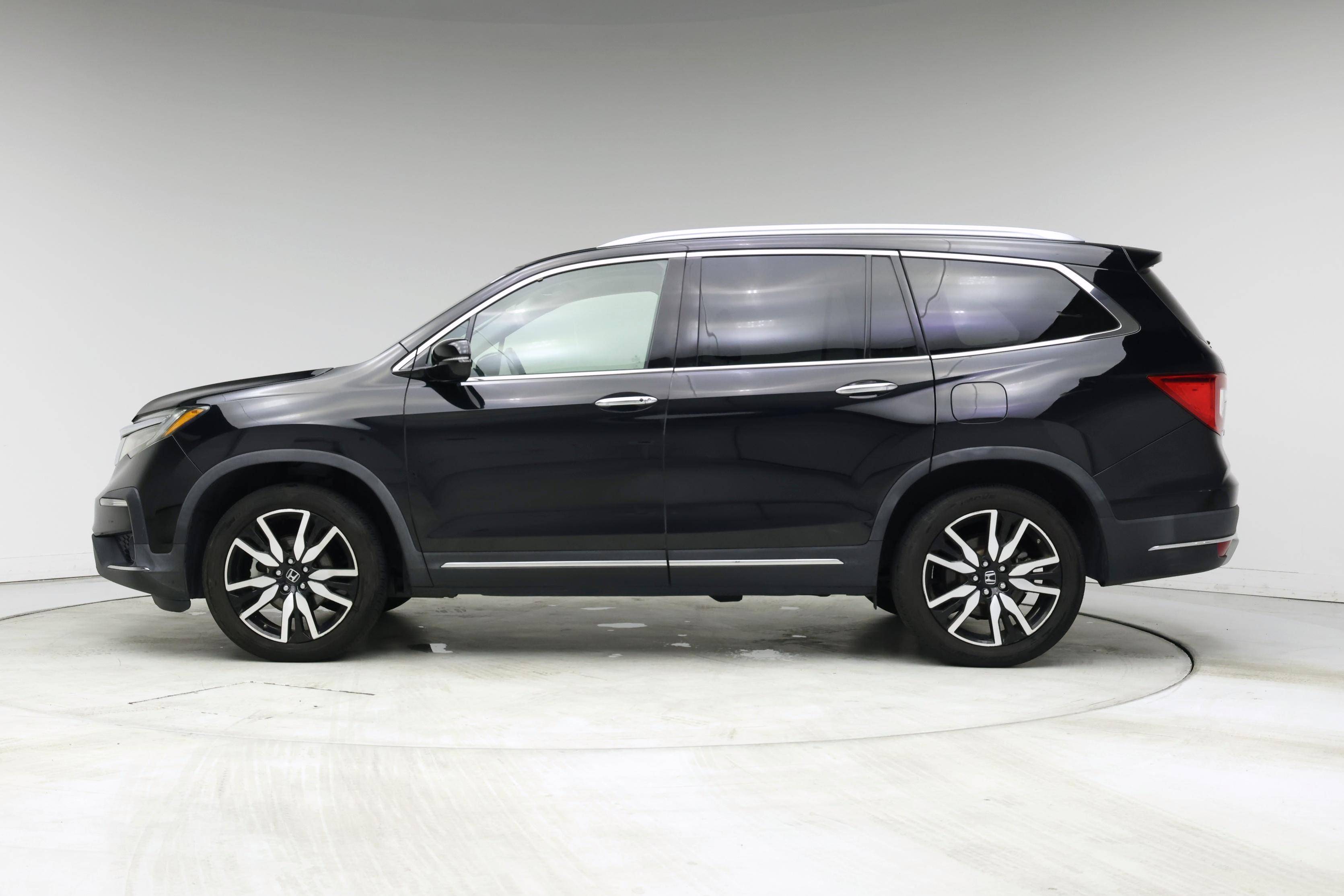 Thumbnail: 2021 Honda Pilot - 3
