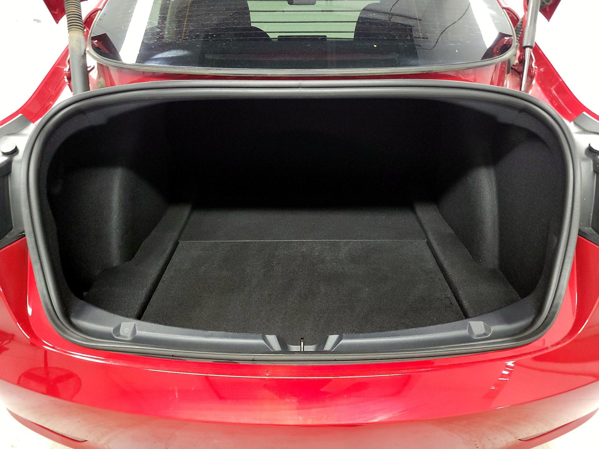 Thumbnail: 2023 Tesla Model 3 - 19