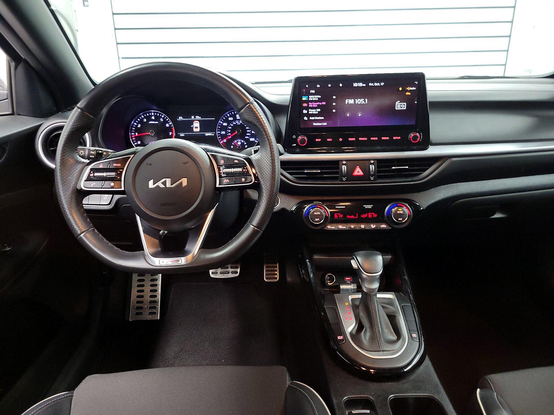 Thumbnail: 2024 Kia Forte - 9
