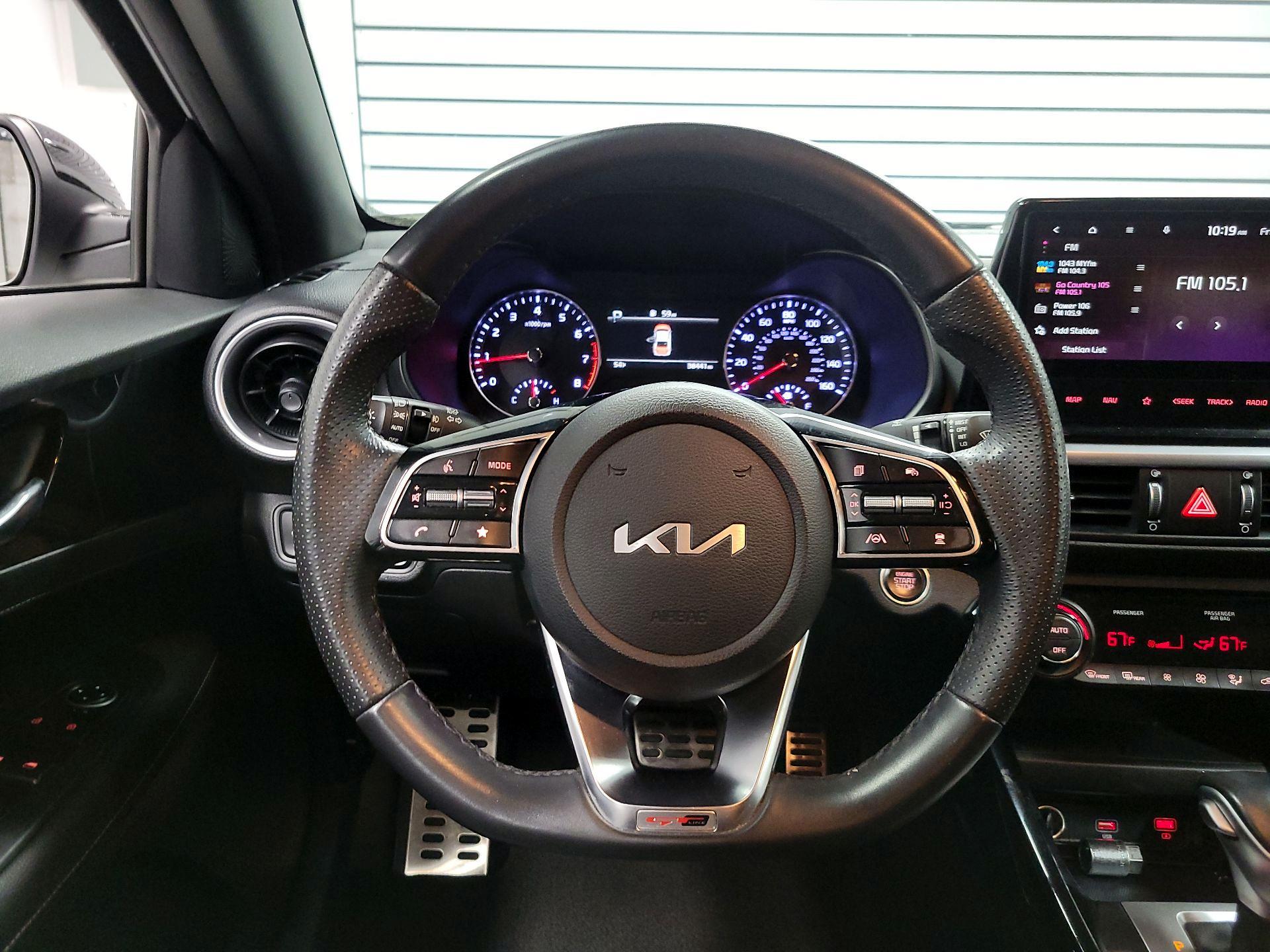 Thumbnail: 2024 Kia Forte - 10