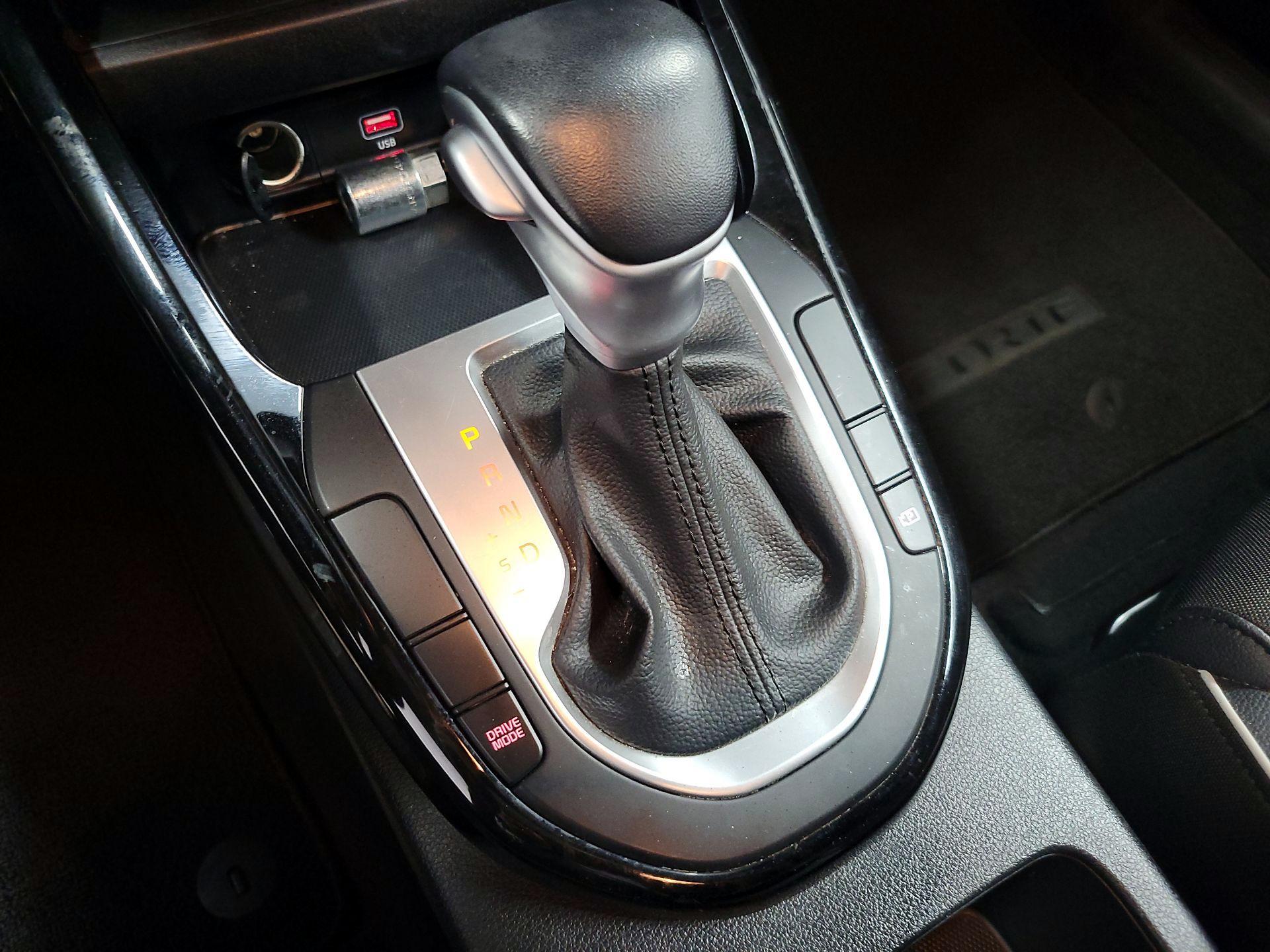 Thumbnail: 2024 Kia Forte - 16