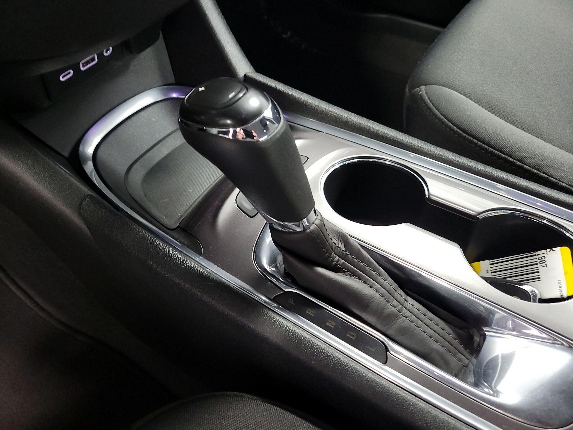 Thumbnail: 2020 Chevrolet Malibu - 17