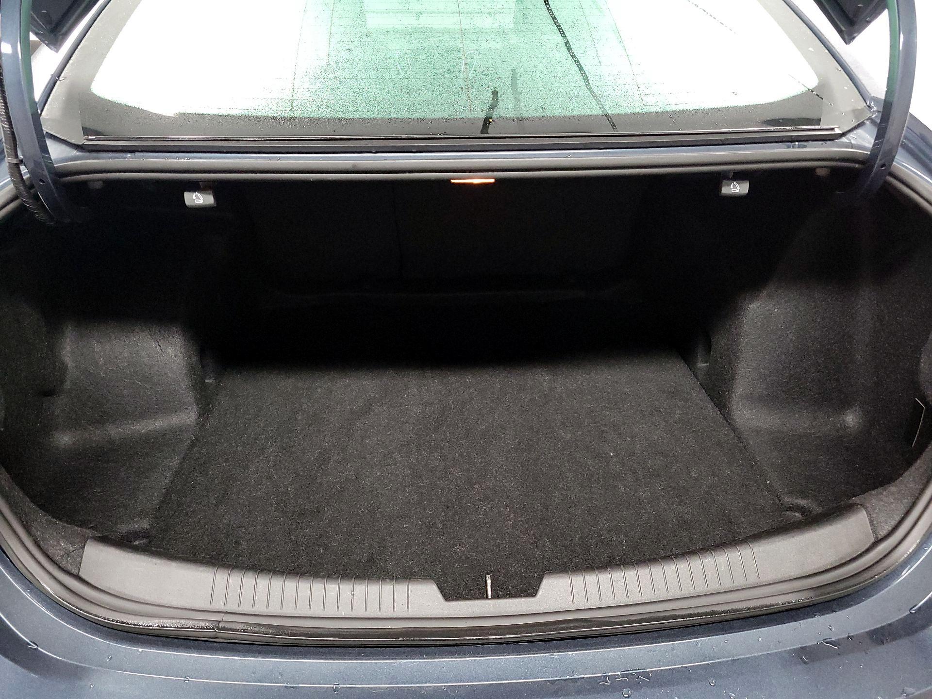 Thumbnail: 2020 Chevrolet Malibu - 20