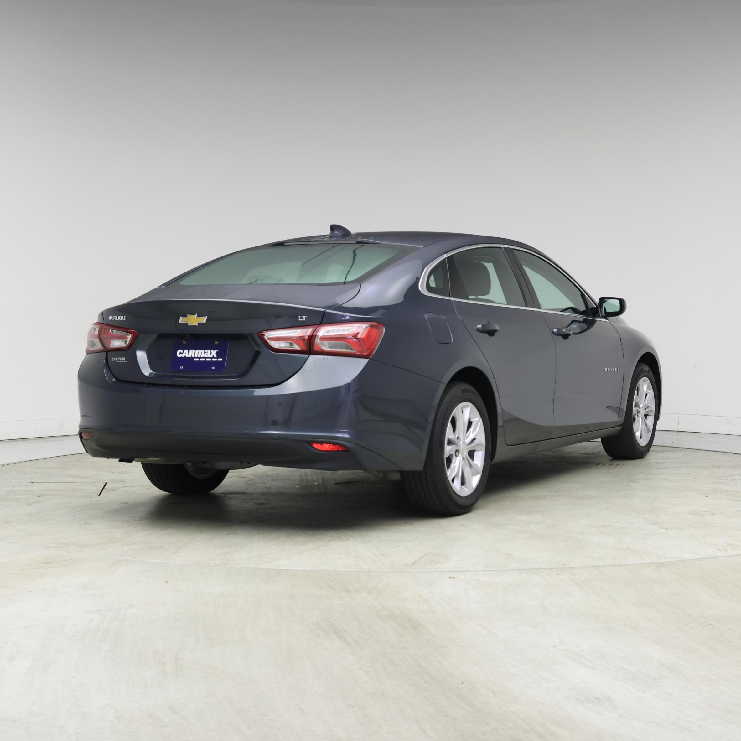 Thumbnail: 2020 Chevrolet Malibu - 8