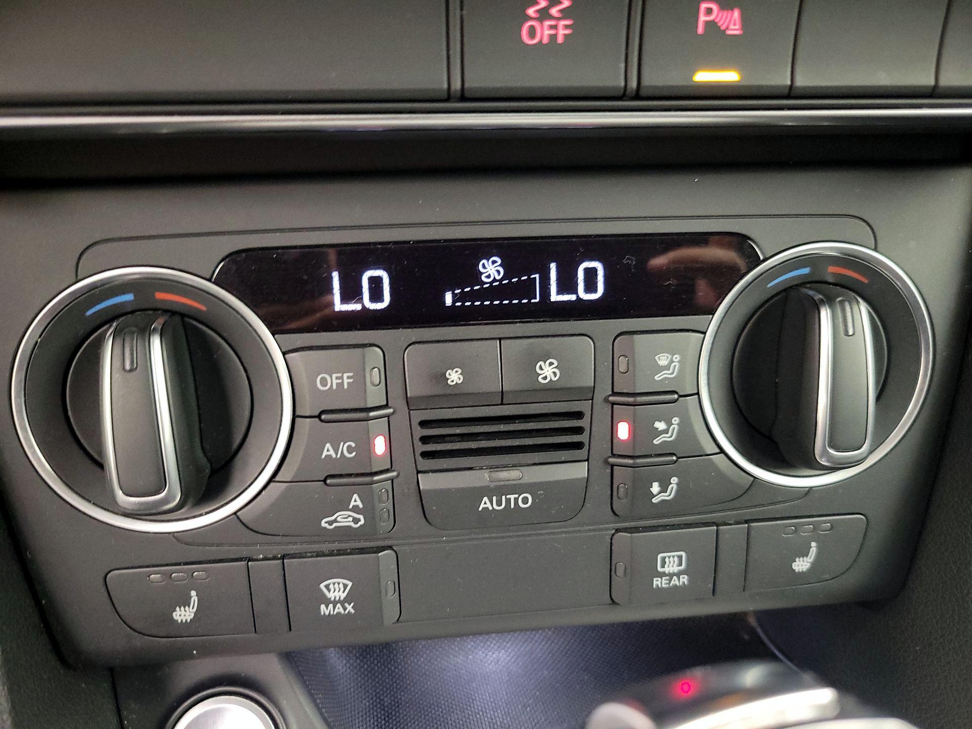 Thumbnail: 2018 Audi Q3 - 16