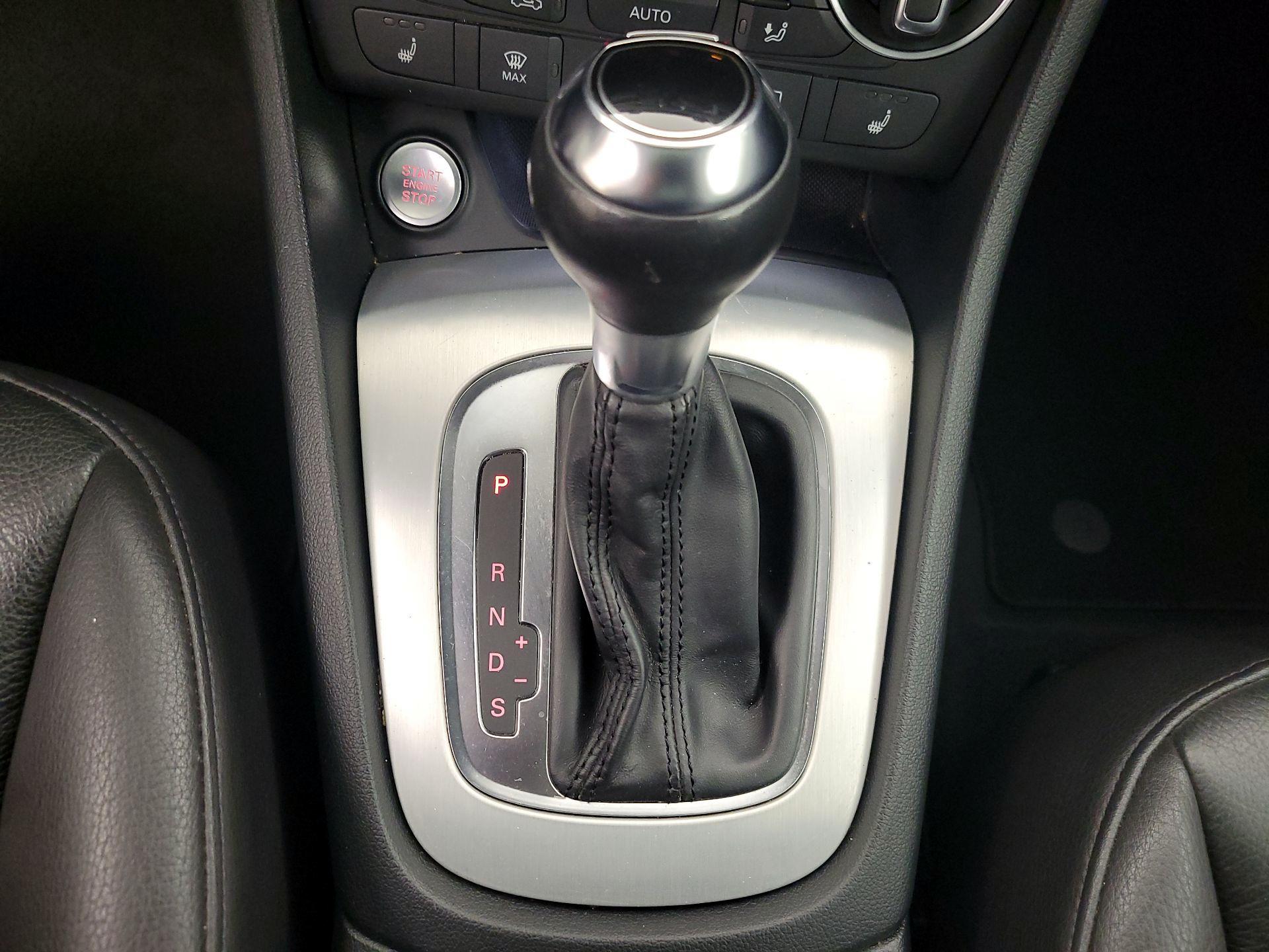 Thumbnail: 2018 Audi Q3 - 17