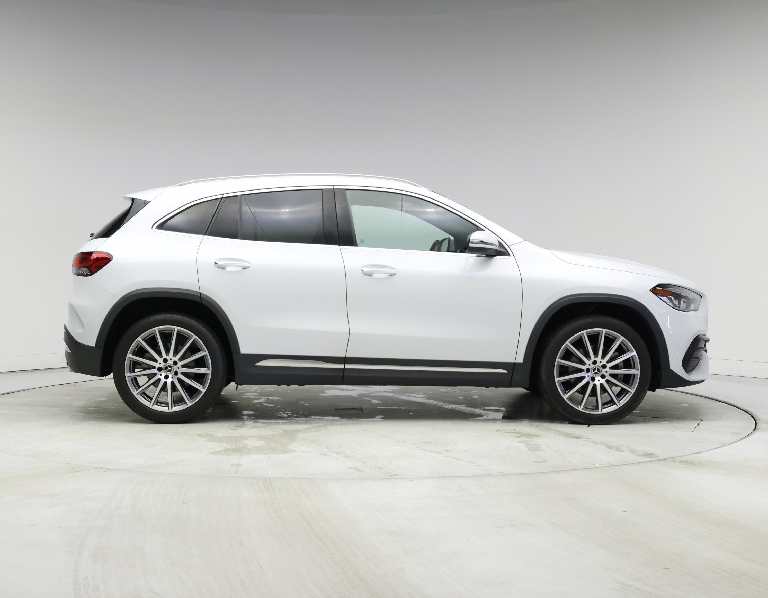 Thumbnail: 2021 Mercedes-Benz GLA - 7