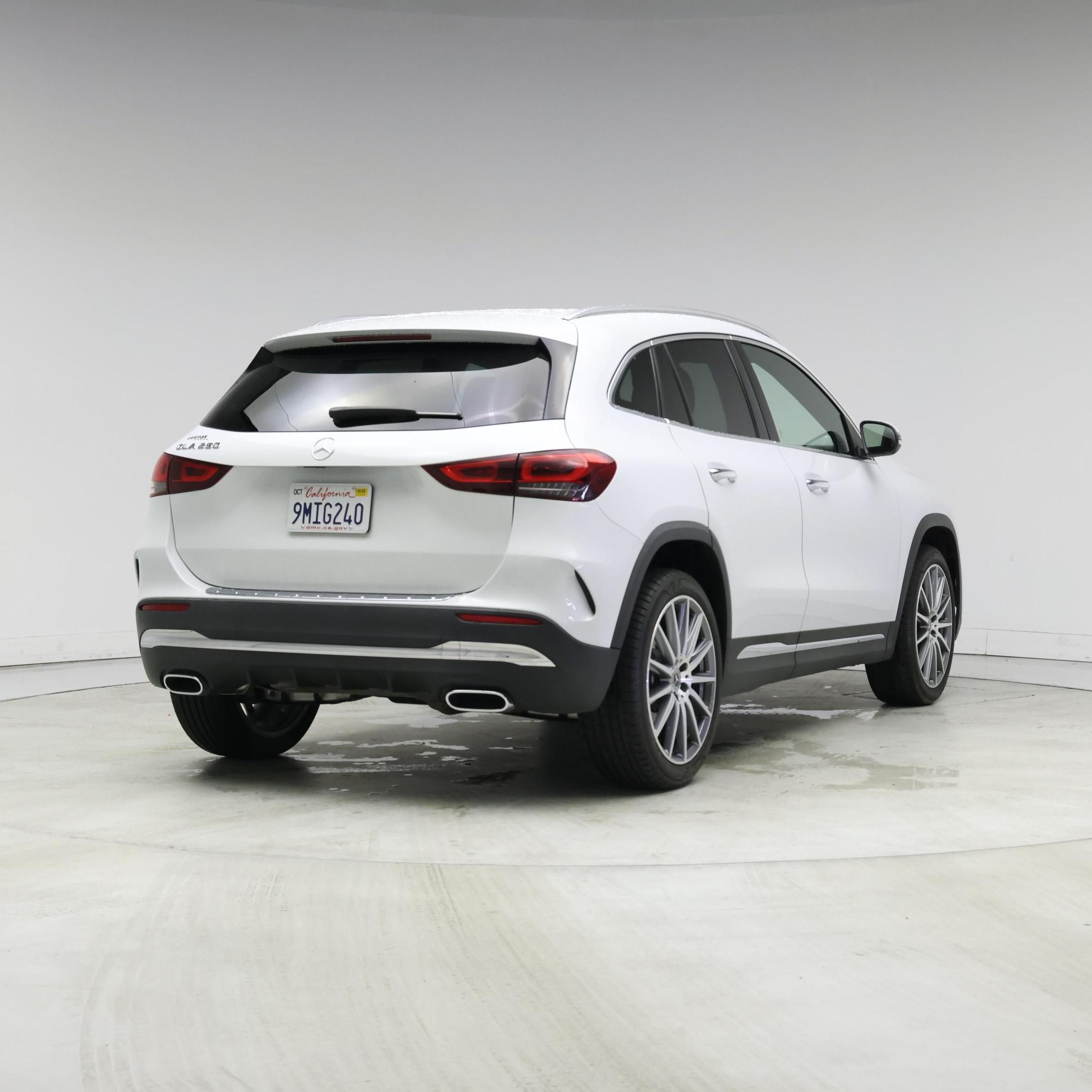 Thumbnail: 2021 Mercedes-Benz GLA - 8